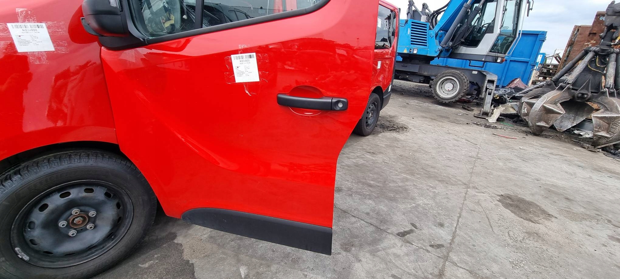 dveře levé předek OVNNS RENAULT TRAFIC III