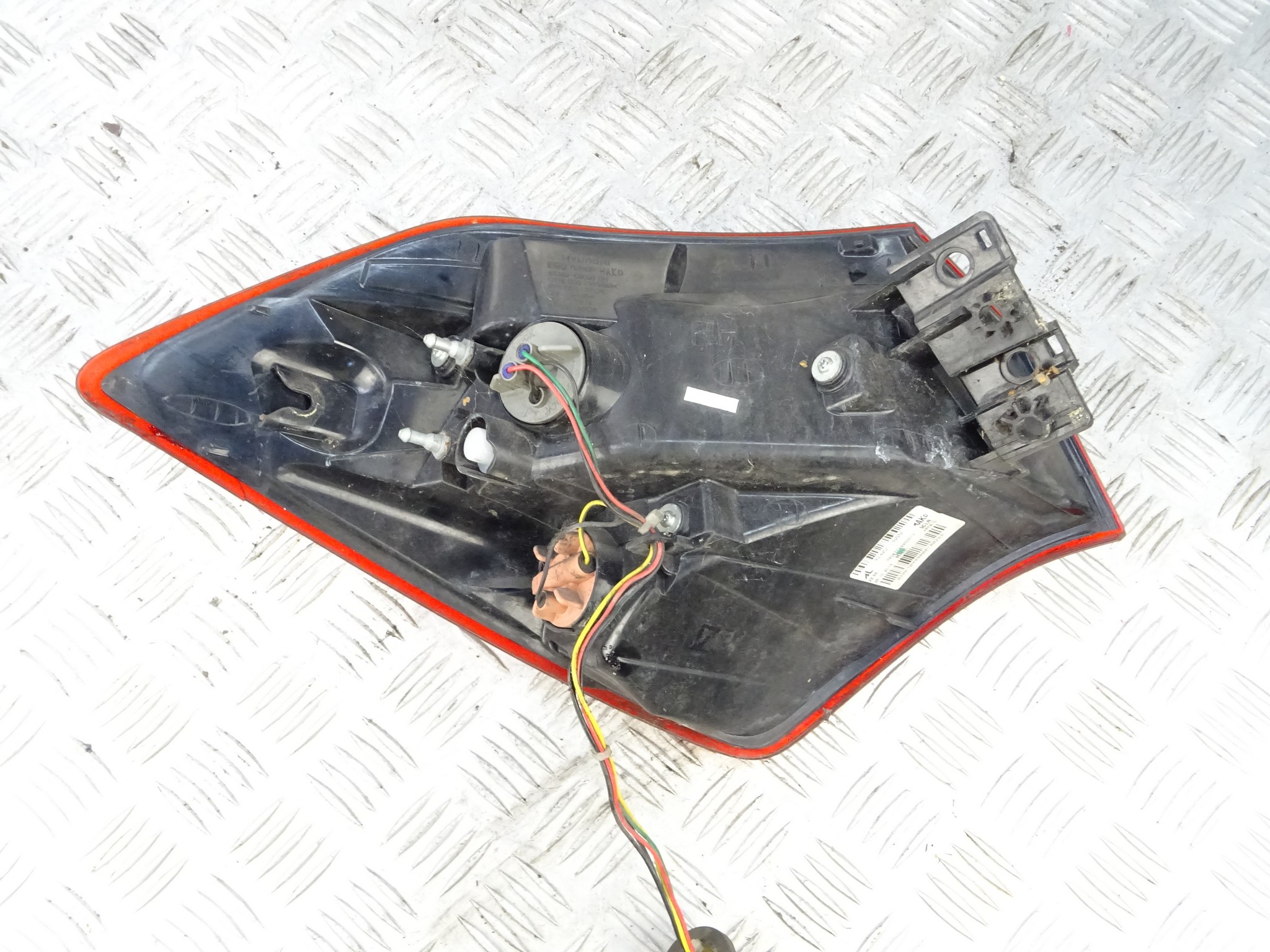 HYUNDAI I20 II light right right rear part 92402-C8000