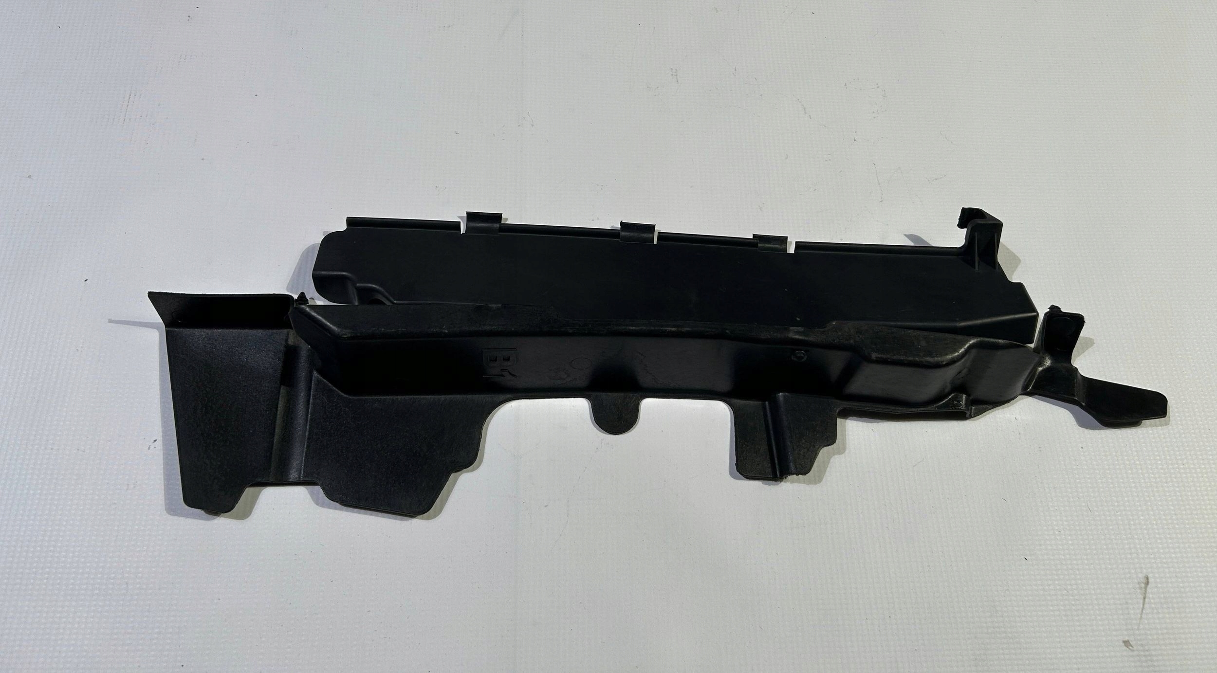 воздуховод радиатора левый FORD FLEX 2011-