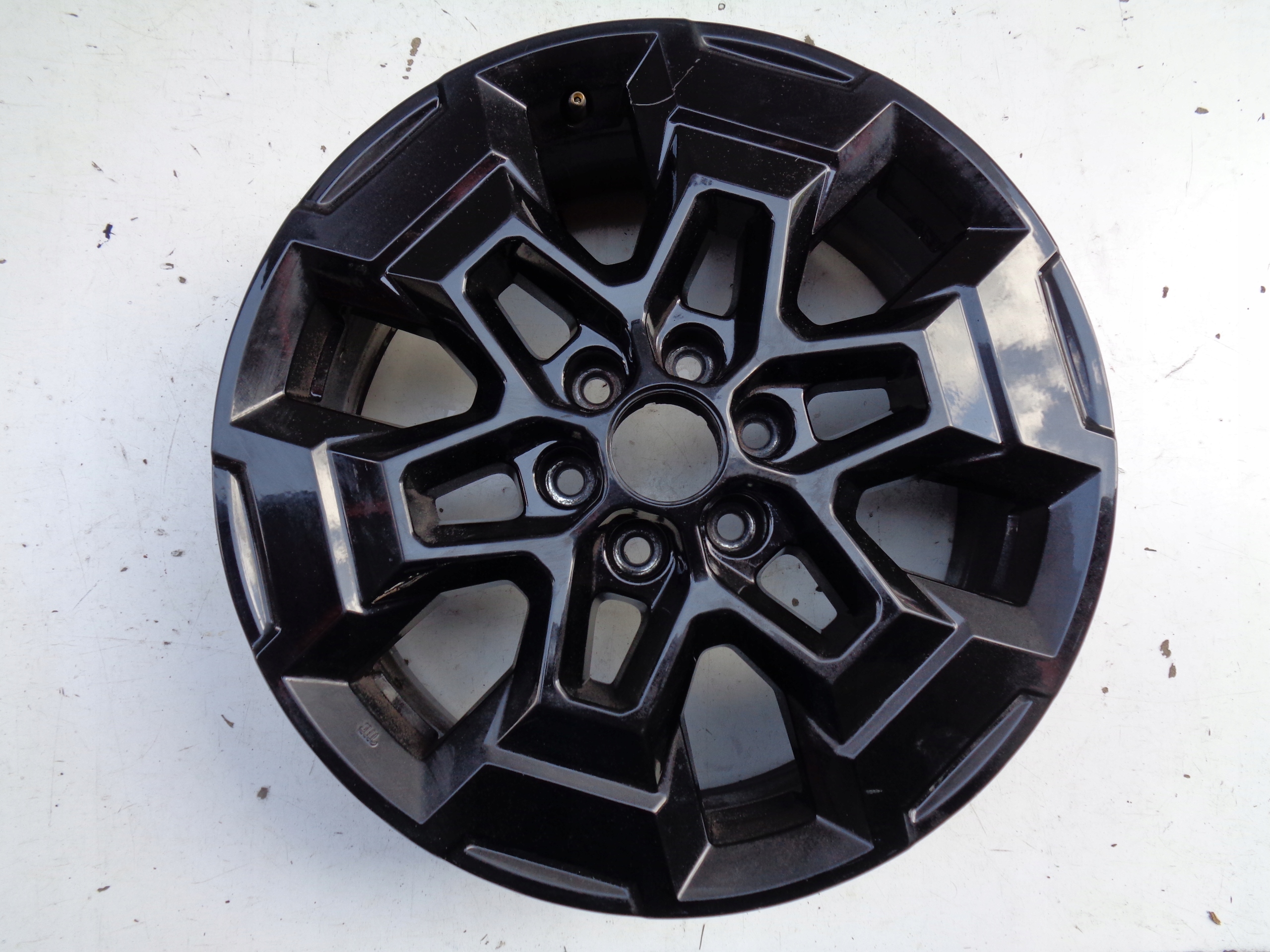 disk hliníkový NISSAN 7JX18 ET45 6X114,3