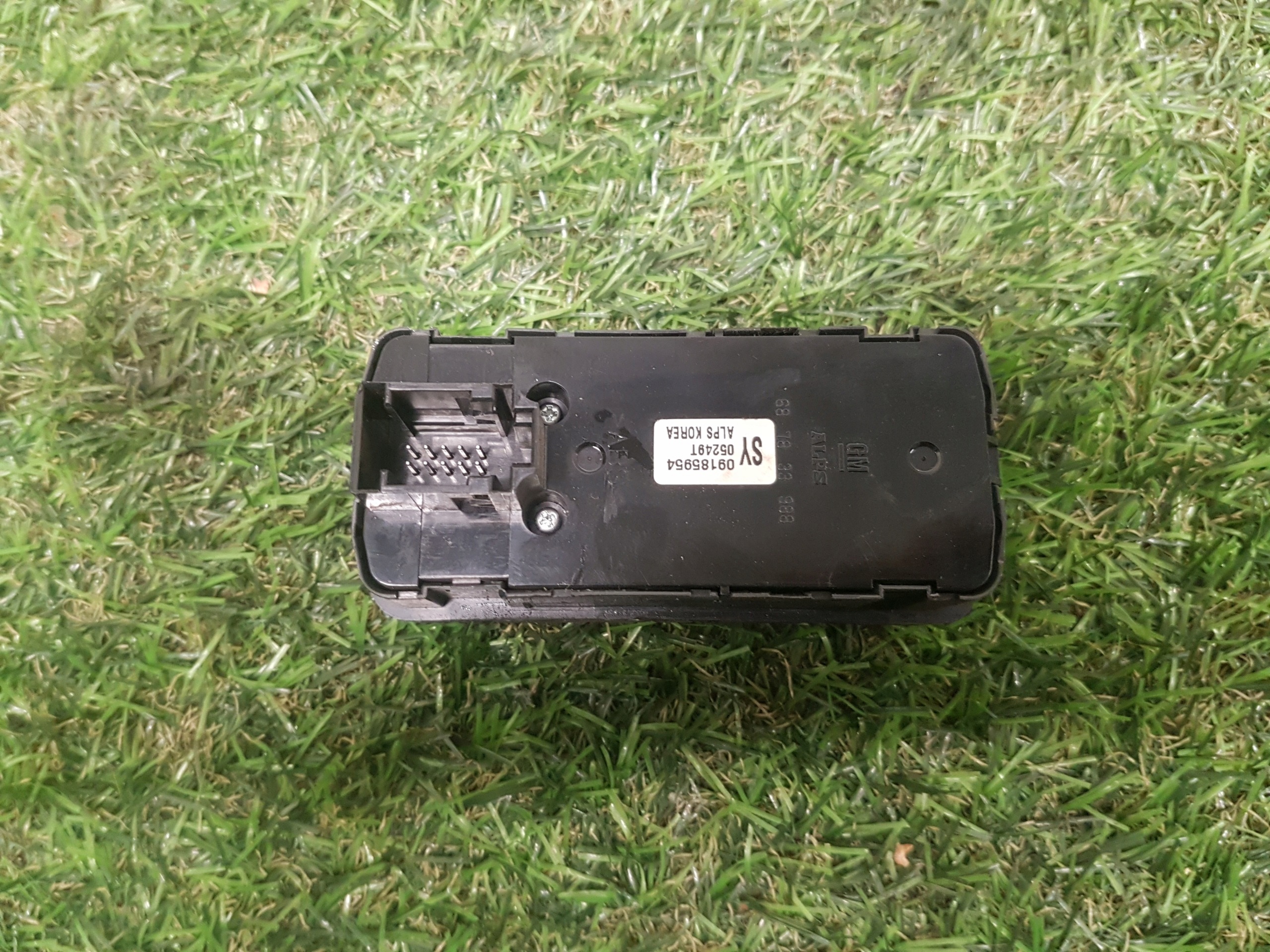 control panel of the window driver´s OPEL VECTRA C 09185954