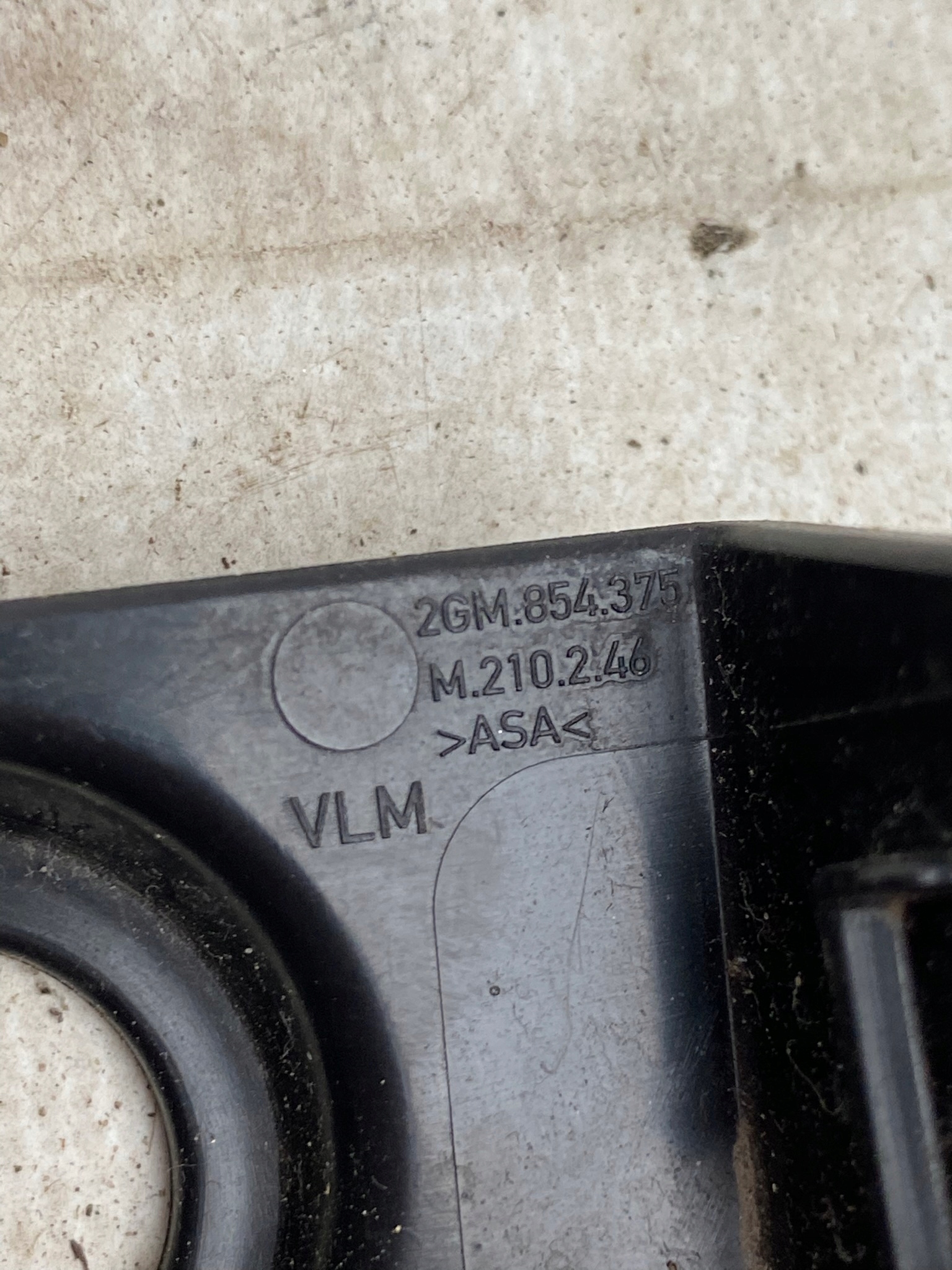 VW T-CROSS 2GM cover spoiler of the sensor PDC left front