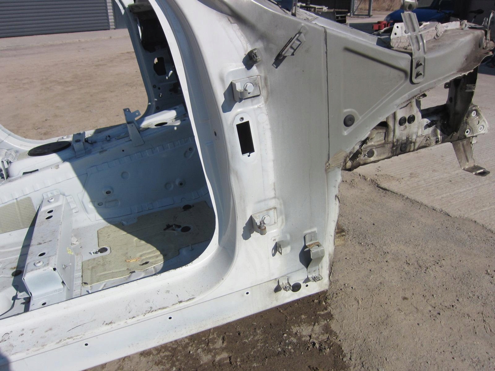 BMW X3 F25 quarter quarter bodywork threshold