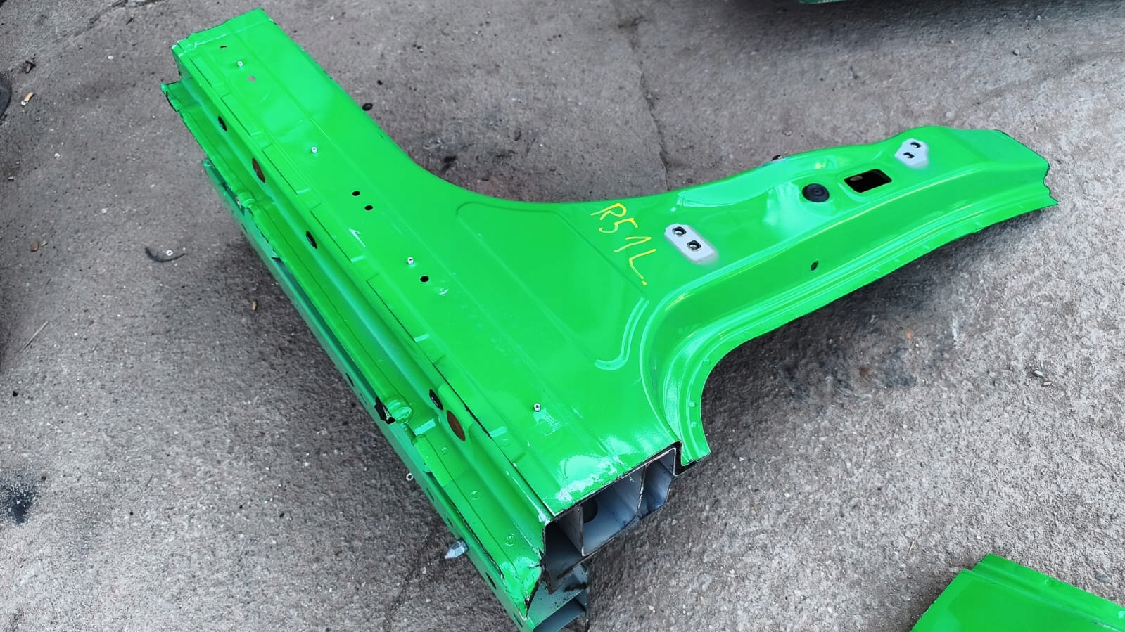 pillar central nadwozia left side Renault 5 BIYYB