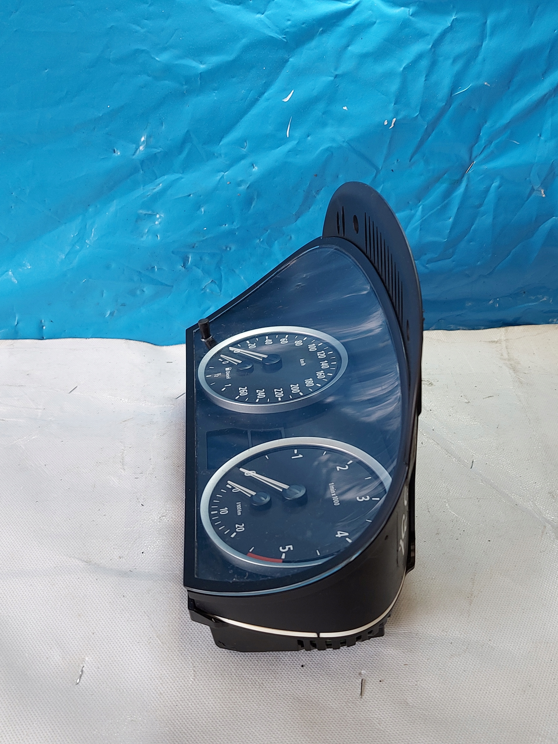 dials clock BMW E60 525D 62116958600