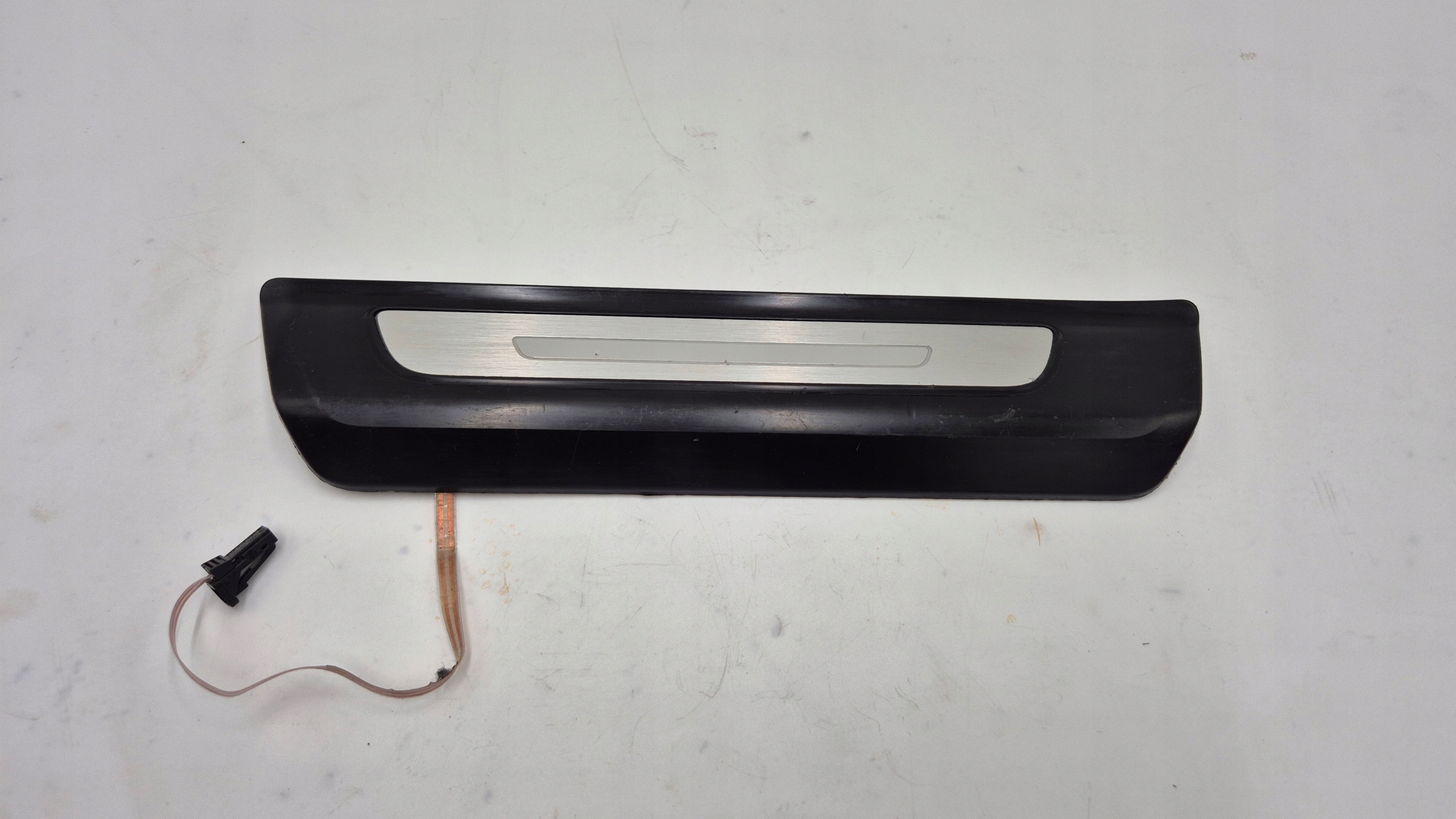 moulding threshold left rear part rear 4M0947417 AUDI Q7 4M BDB!!