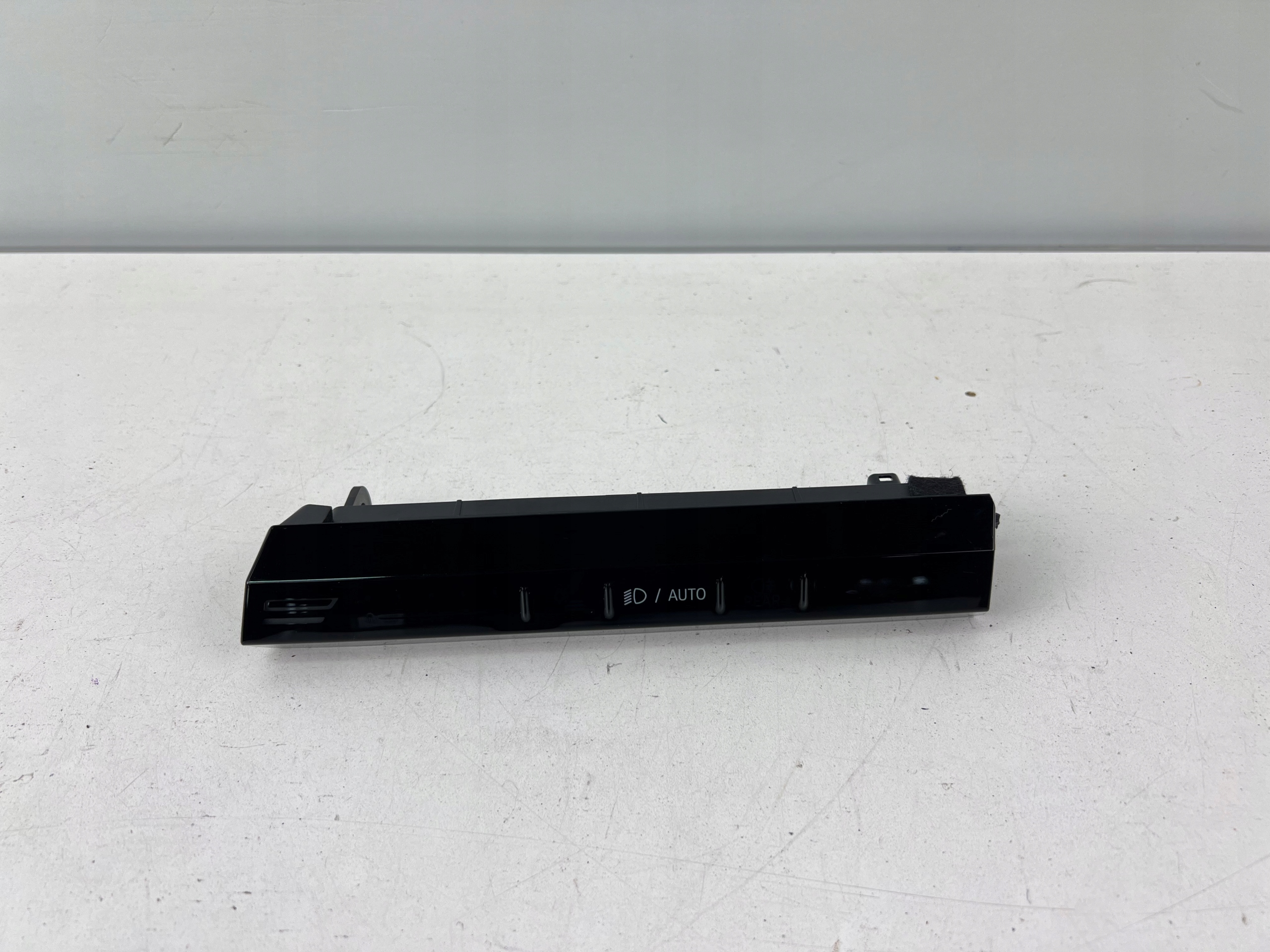 switch switch of the lights BMW G60 G61 5B350E9
