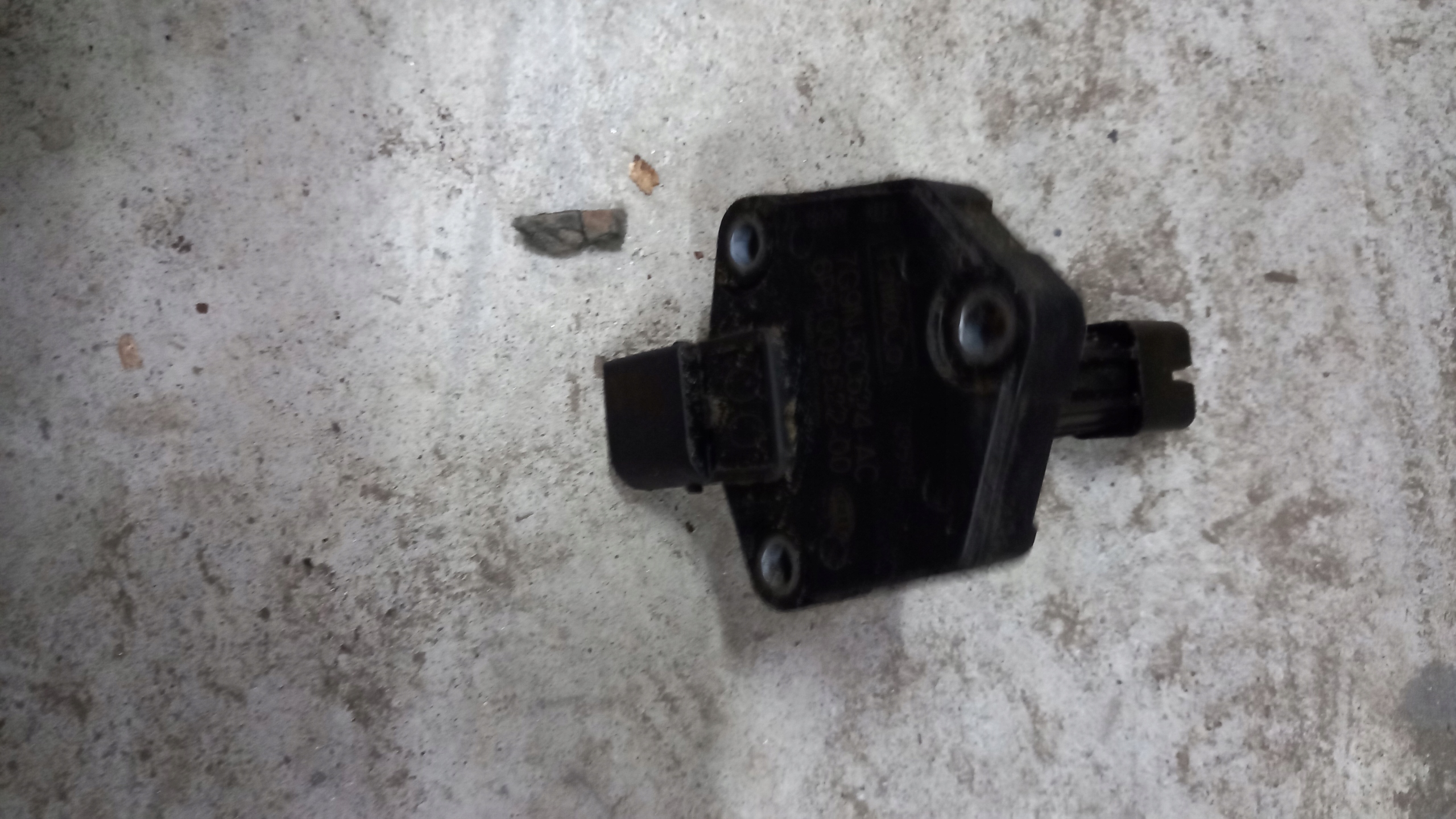 ДАТЧИК РІВНЯ МАСЛА HYUNDAI, KIA