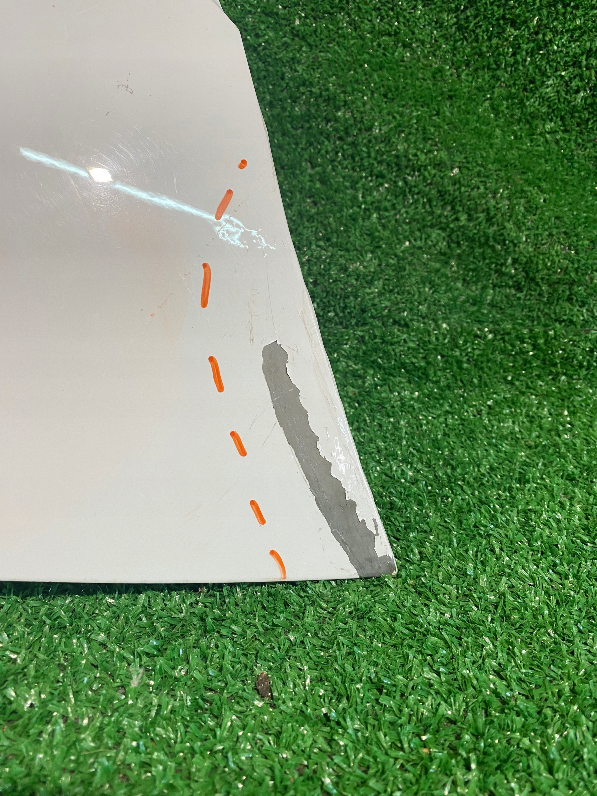 fender front right OPEL CORSA F NR.565