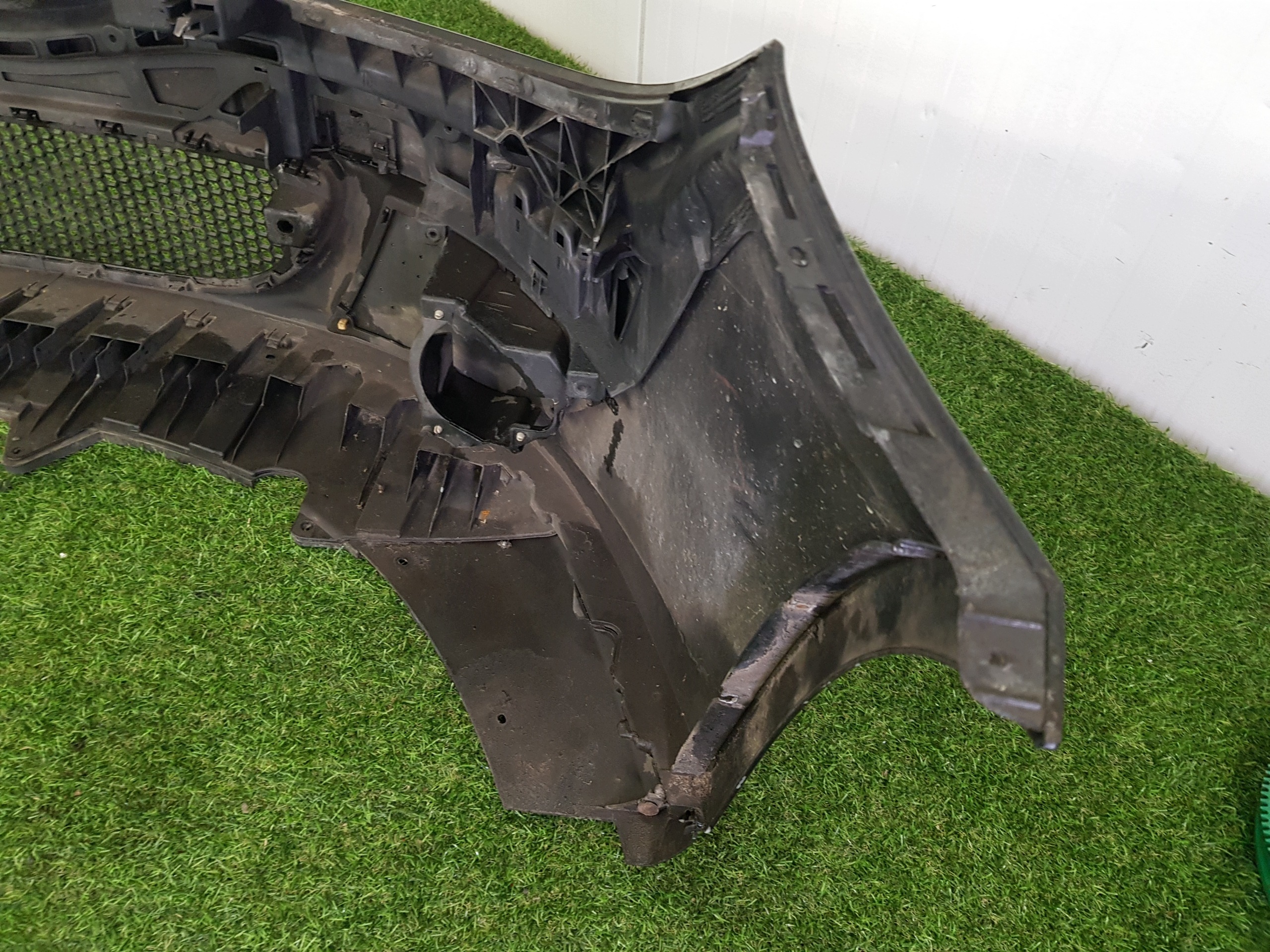 nárazník předek přední SEAT ALTEA
