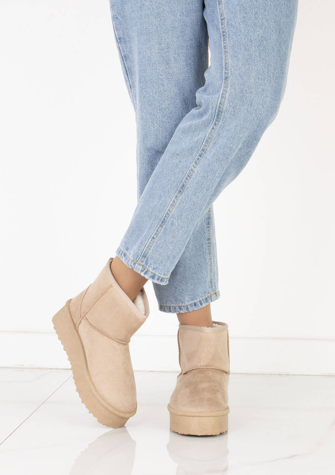 ŚNIEGOWCE BEŻOWE OCIEPLANE BOTKI PLATFORMA 41 Oryginalne opakowanie producenta pudełko