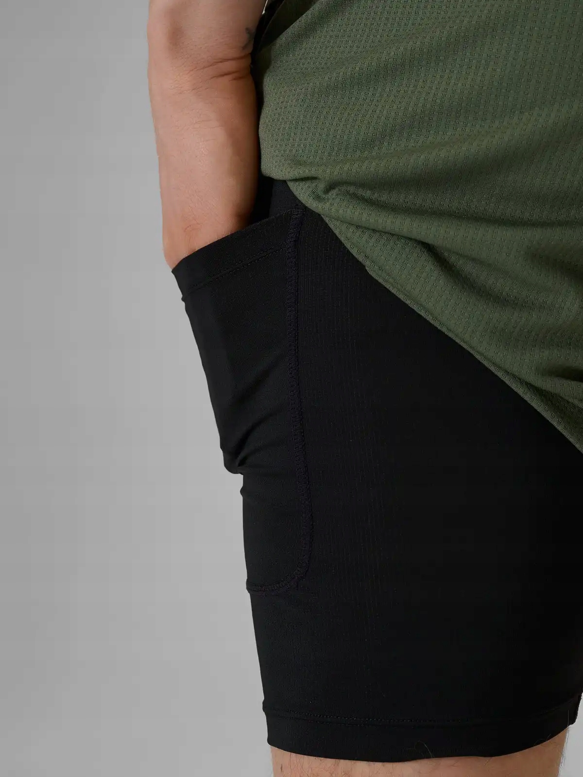 Spodenki Męskie Sportowe 4F Treningowe Szybkoschnące L M1259 SS26