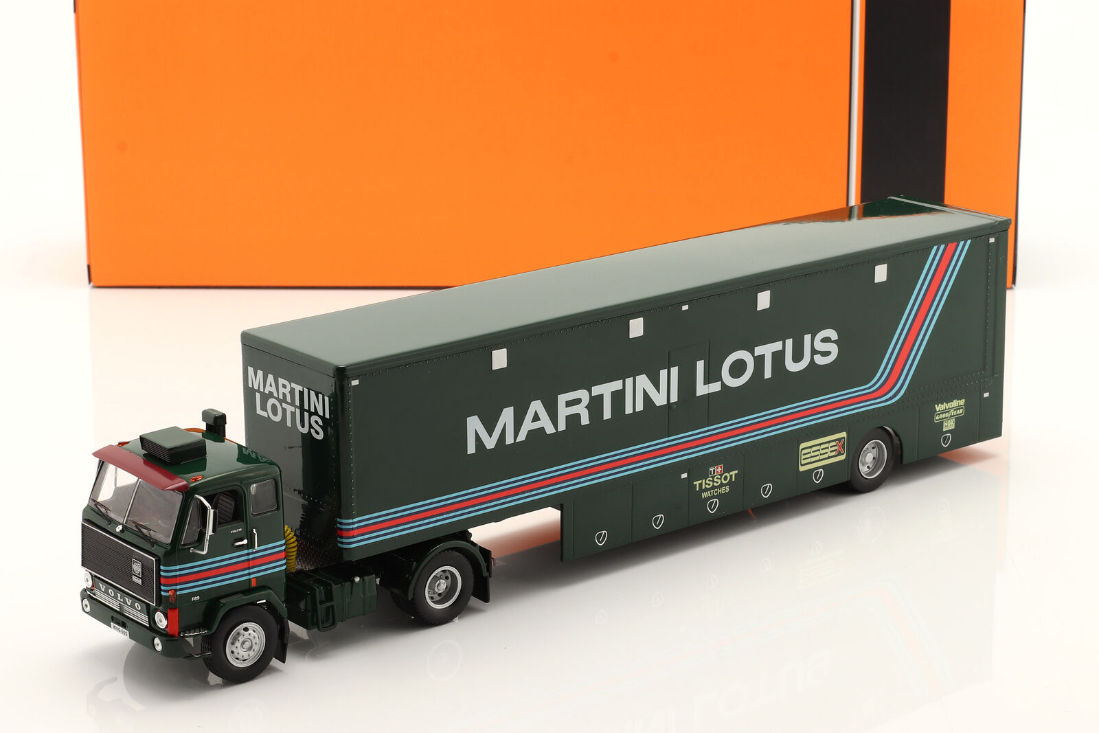 Volvo F88 Martini-Lotus racing Race Transport 1/43
