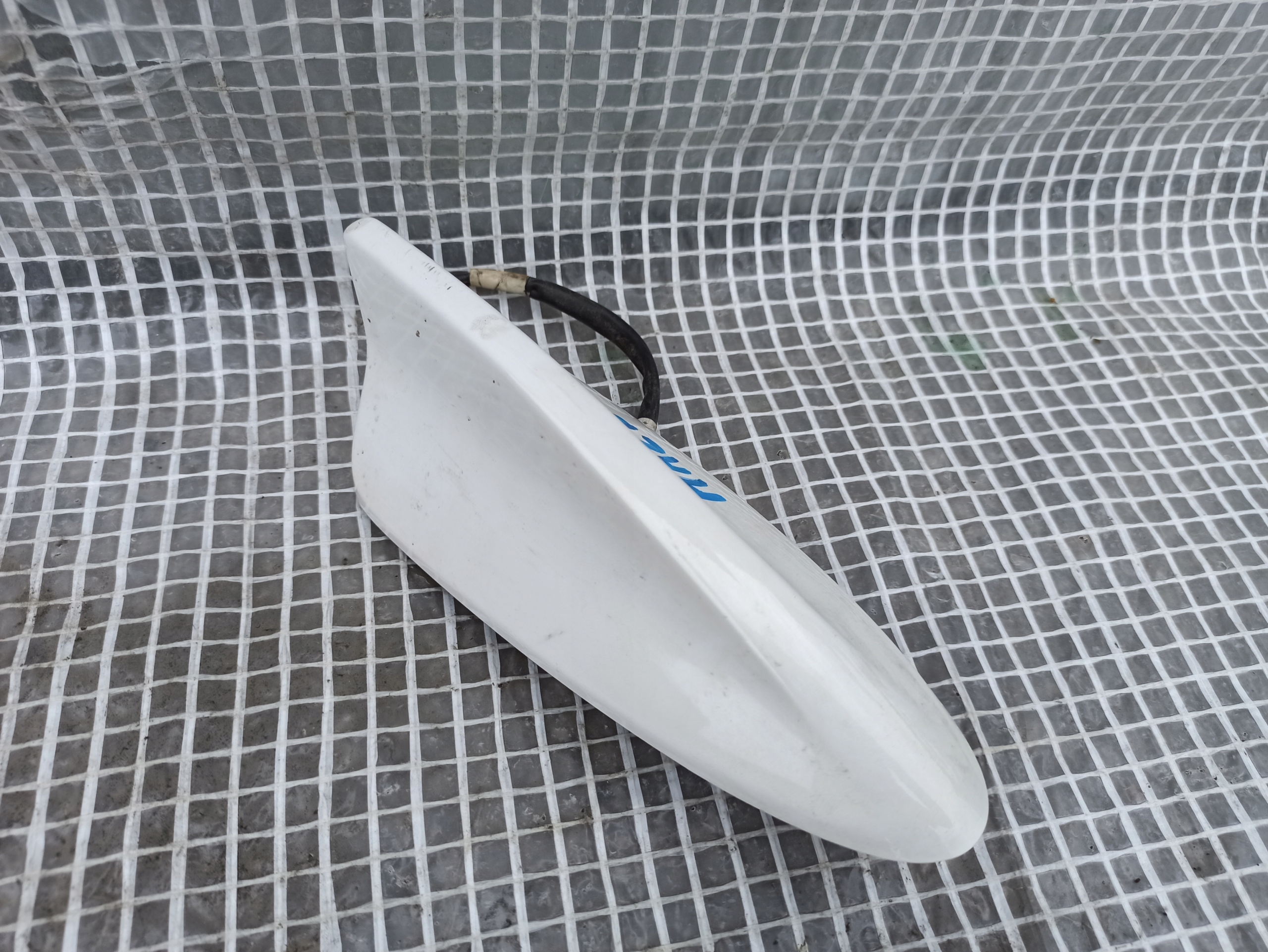 MAZDA CX-3 ANTENA DACHOWA REKIN PŁETWA BIAŁA Marka Mazda