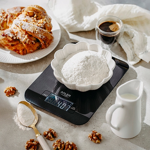 Waga kuchenna Adler AD 3183 - 5kg, dokładność 1g, podświetlany LCD