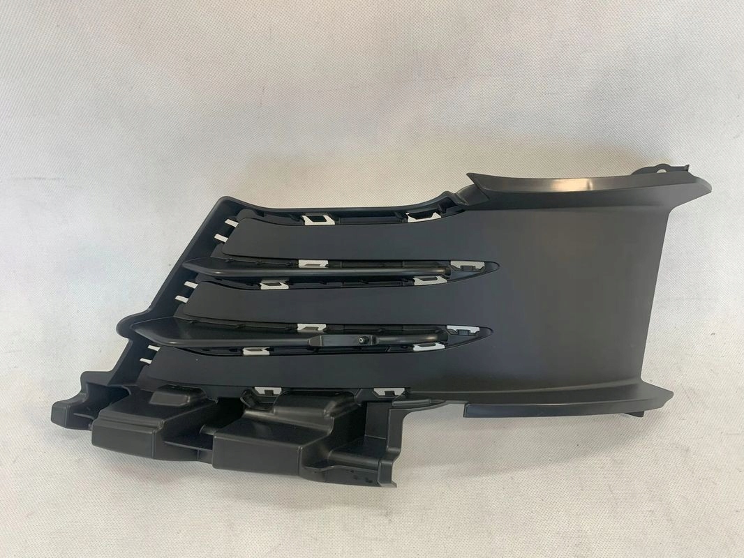 Cupra Born 21r grille left grid bumper 10E807883B 01.25