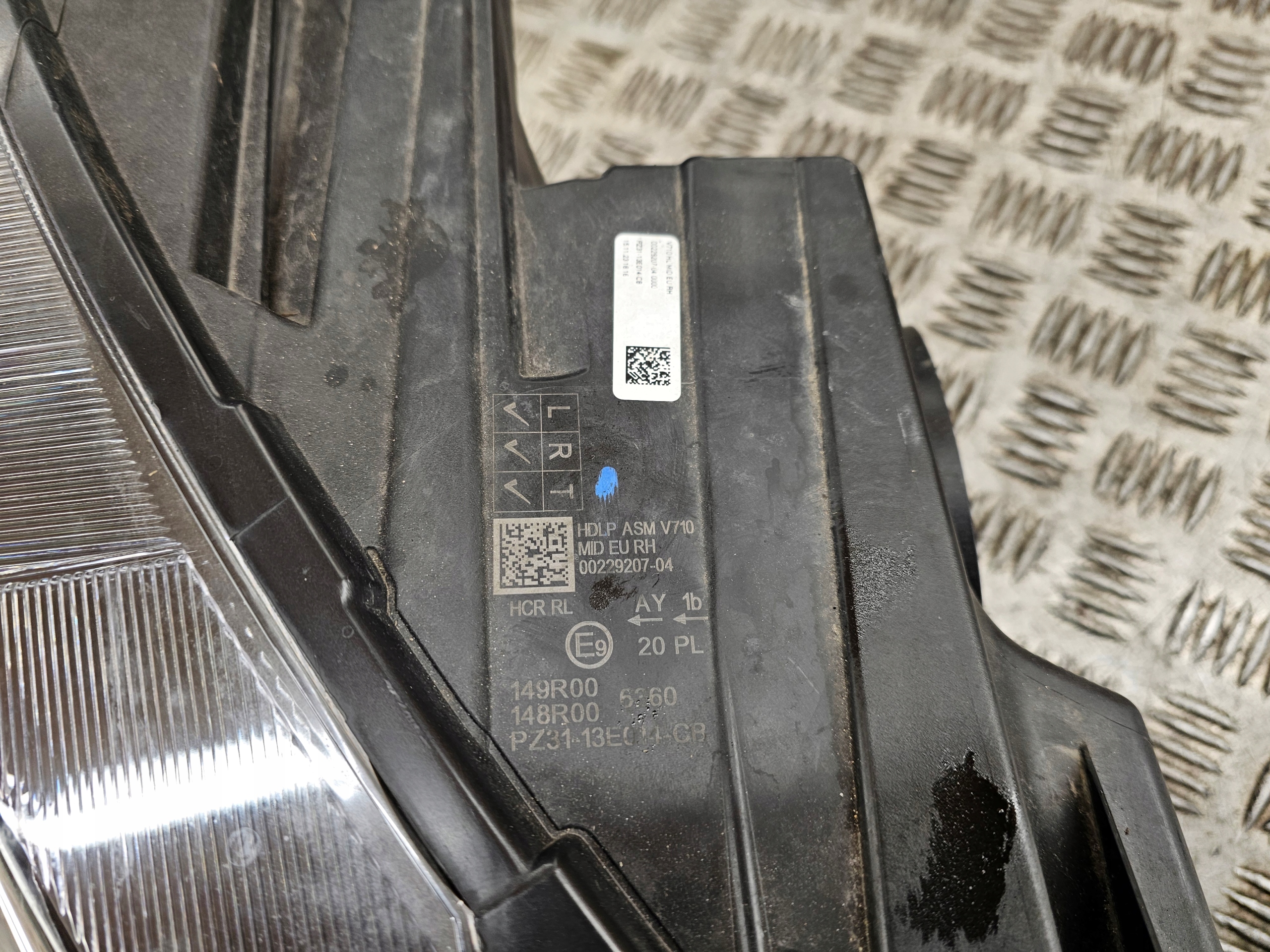 FORD TRANSIT CUSTOM II 2 PZ31-13E014-CB FULL LED light right EU