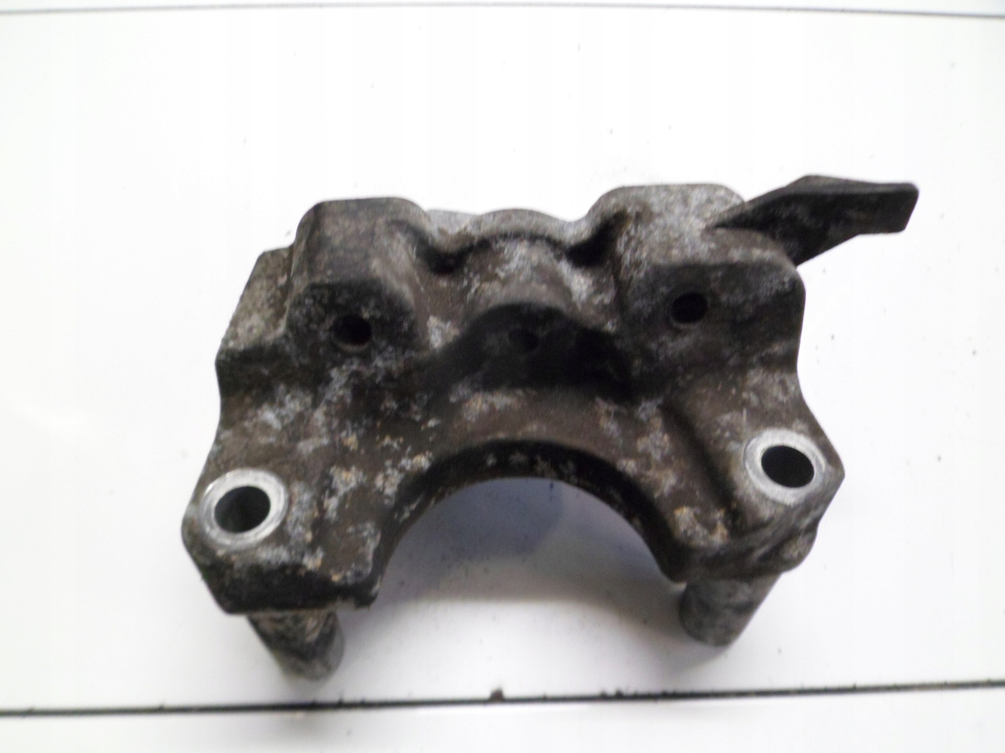 OPEL ZAFIRA B 2.0CDTI B20DTH engine mount 23250665