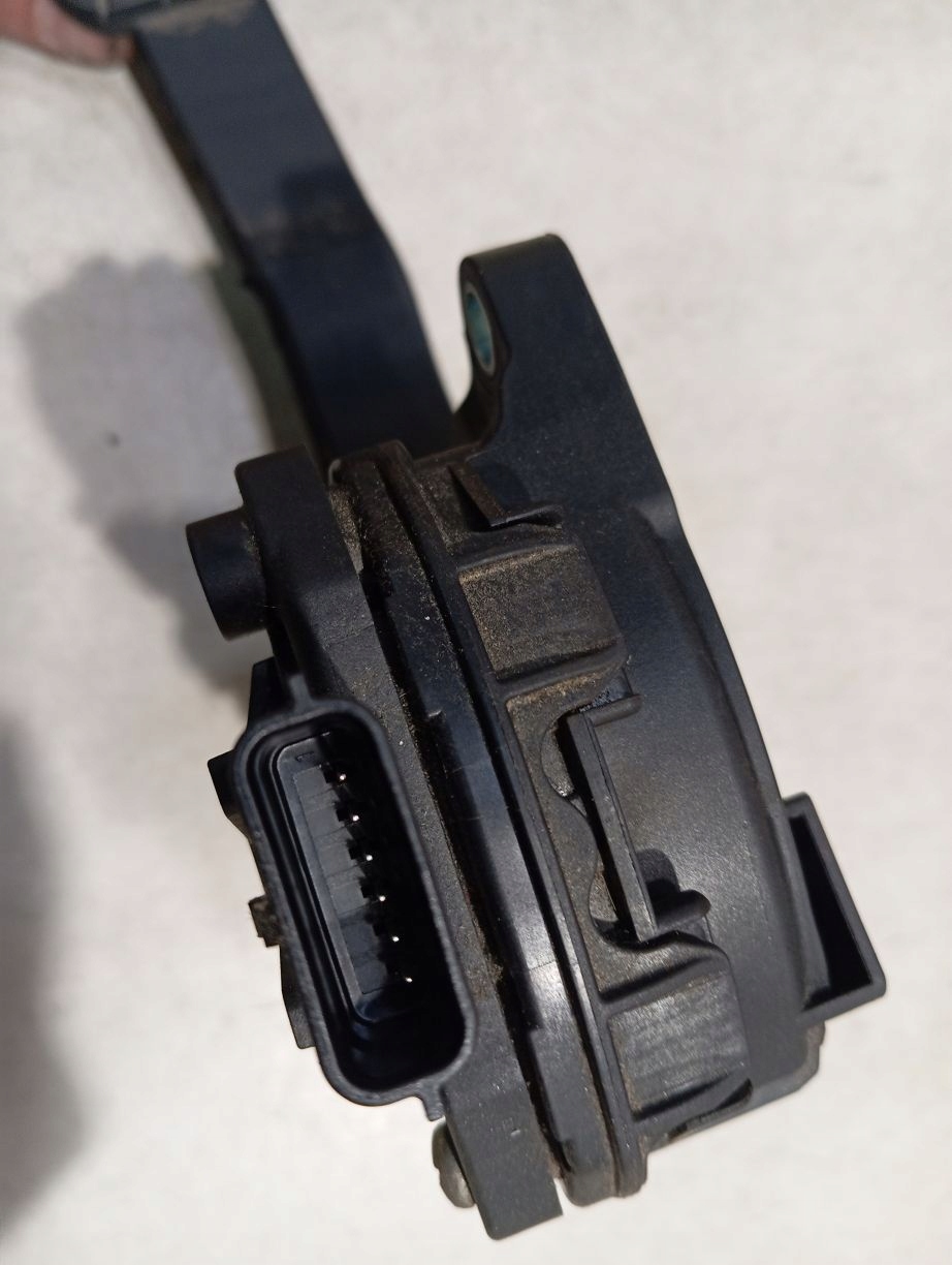 Gaspedal potentiometer MOVANO B LIFT 2.3CDTI 8200672369