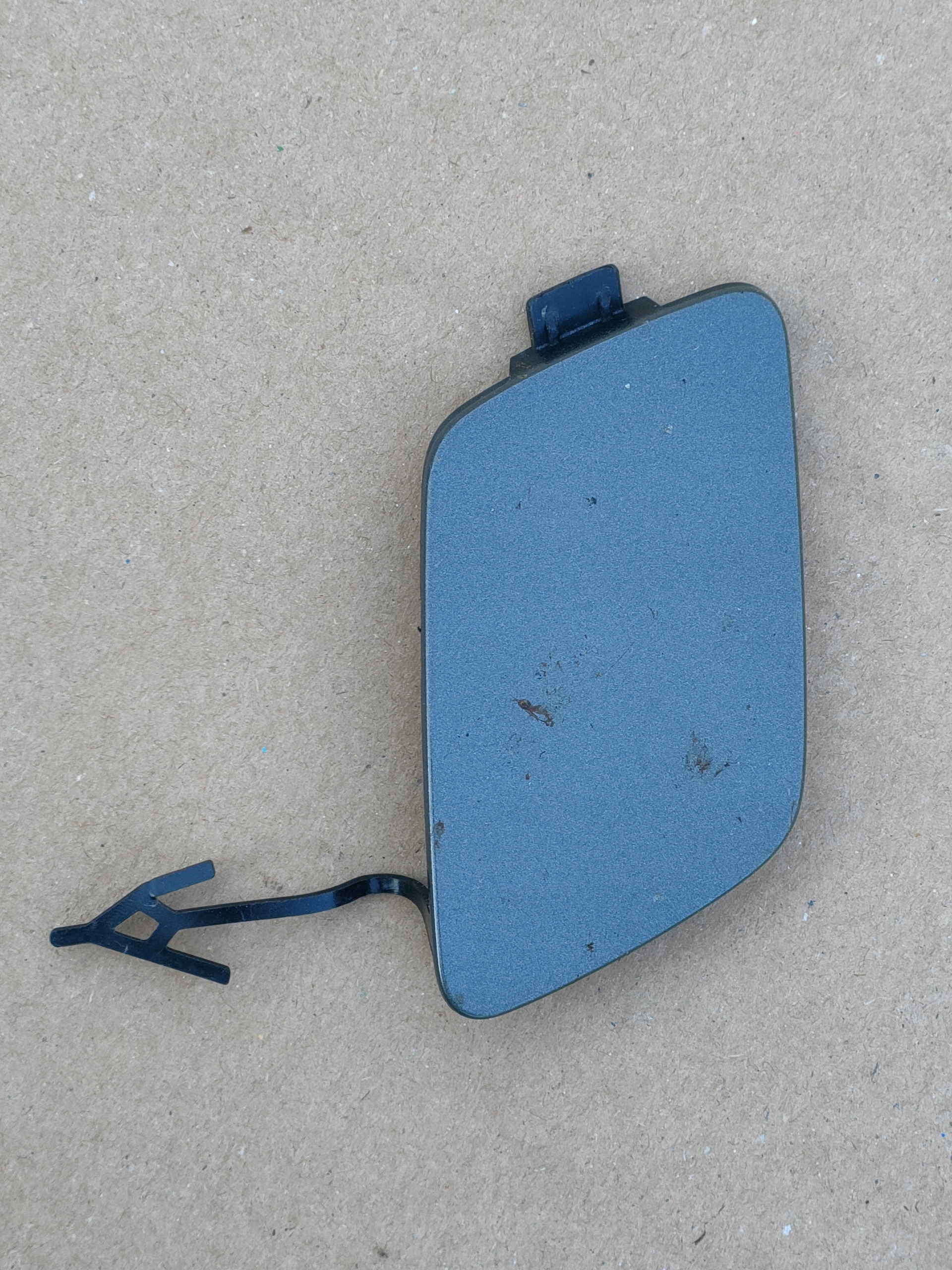 CC AUDI A6 C8 S-LINE towing hook cap towing bumper front 4K0807241A