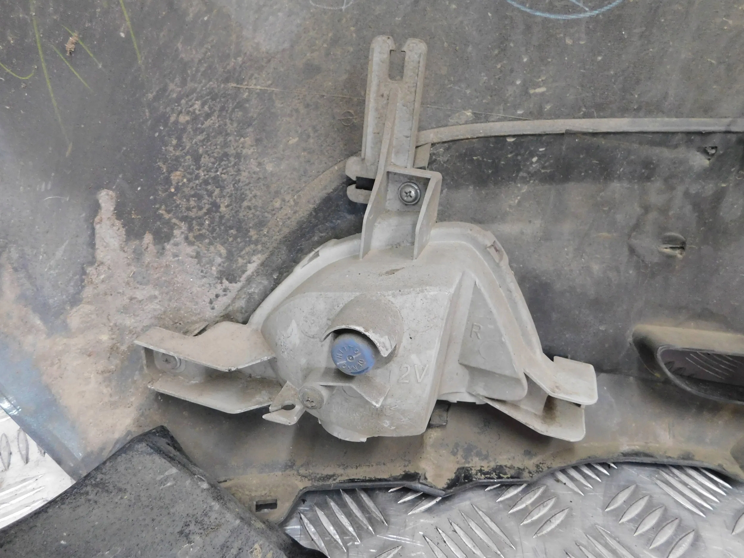 STOSSSTANGE HECK HINTEN MAZDA 2 DE 07