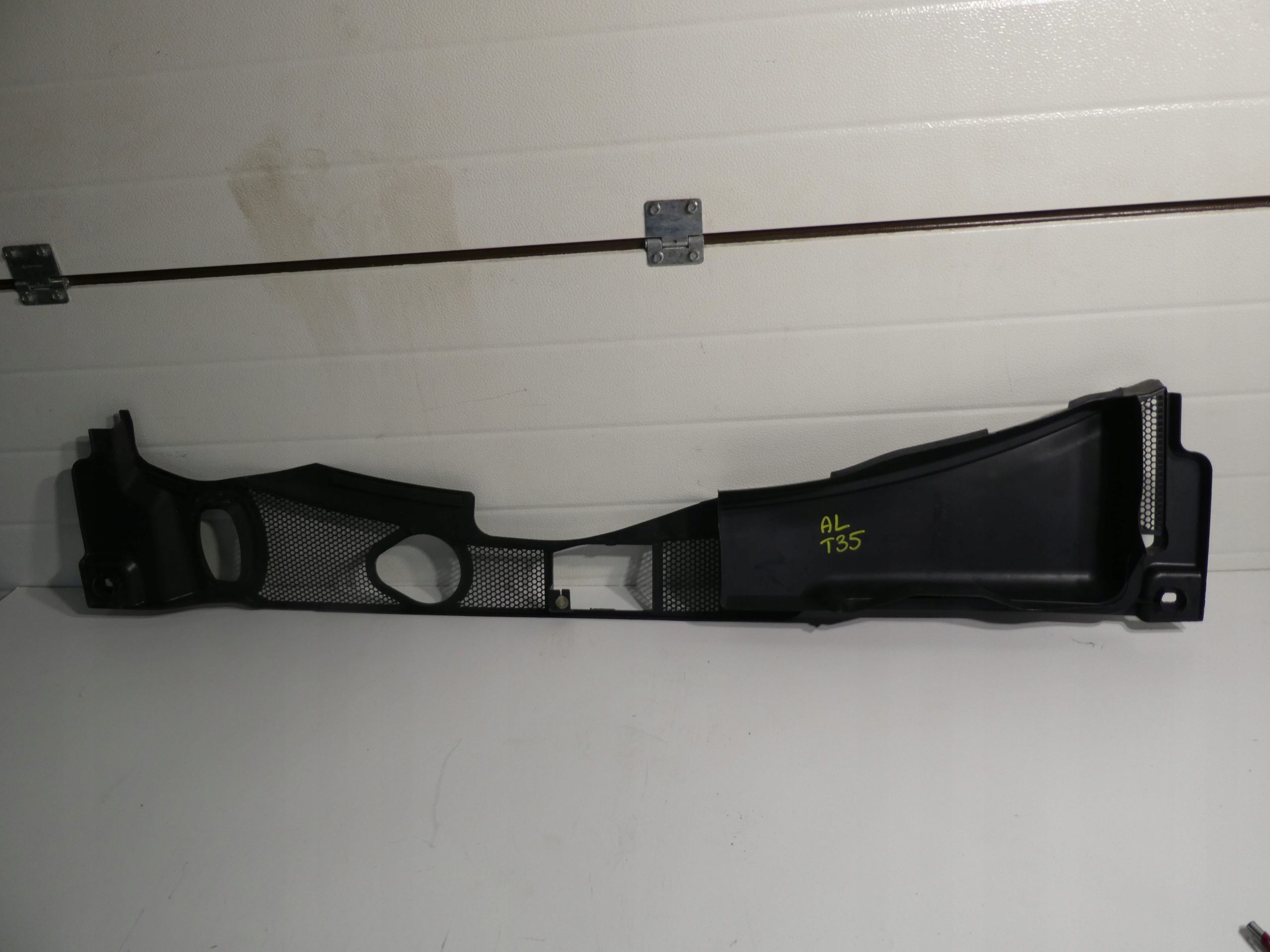 torpedo plastic AUDI A4 B8 A5 8T 8K1819447