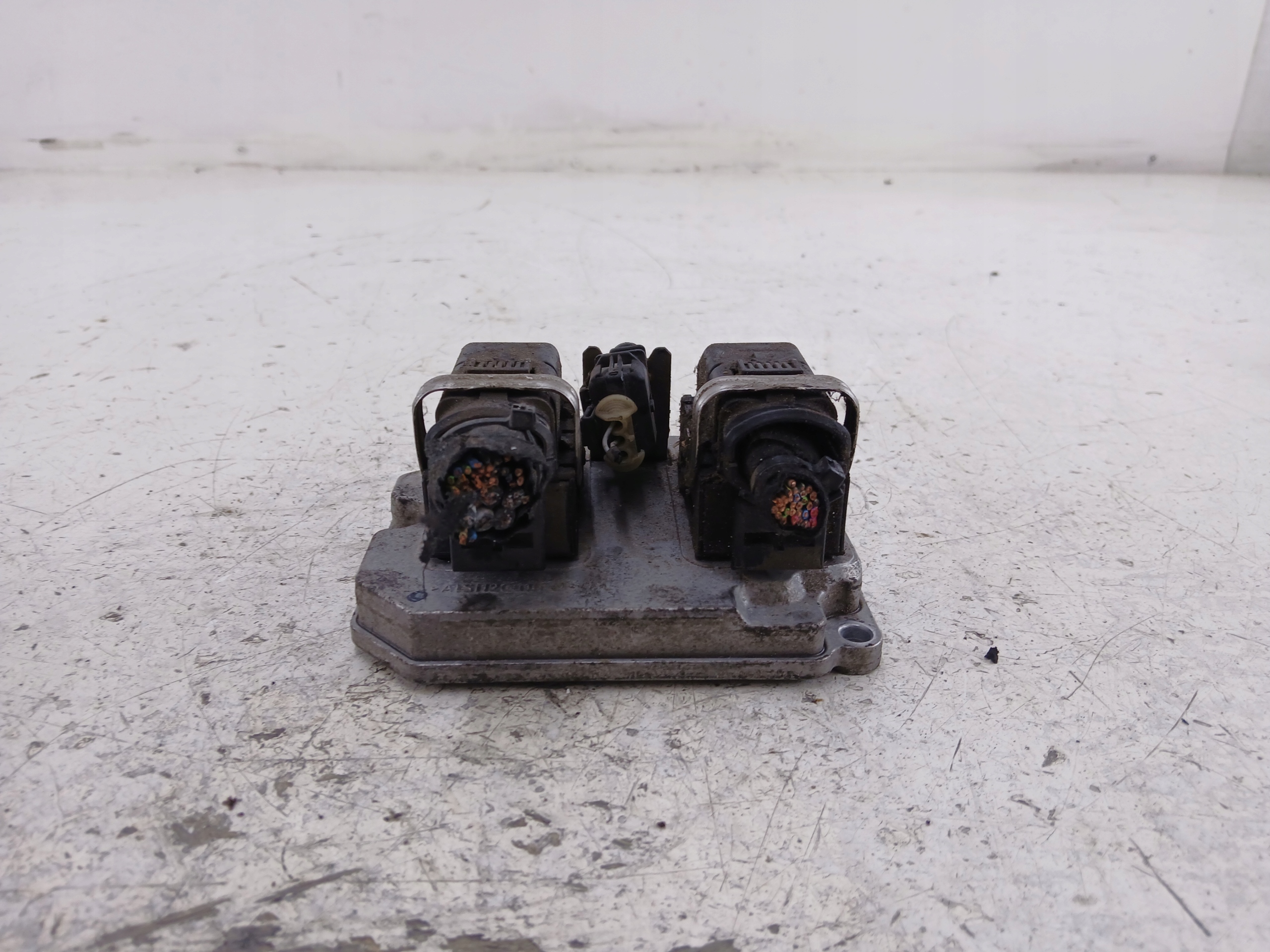 OPEL VECTRA C SAAB 9-3 1.8 control unit of the engine 55354416