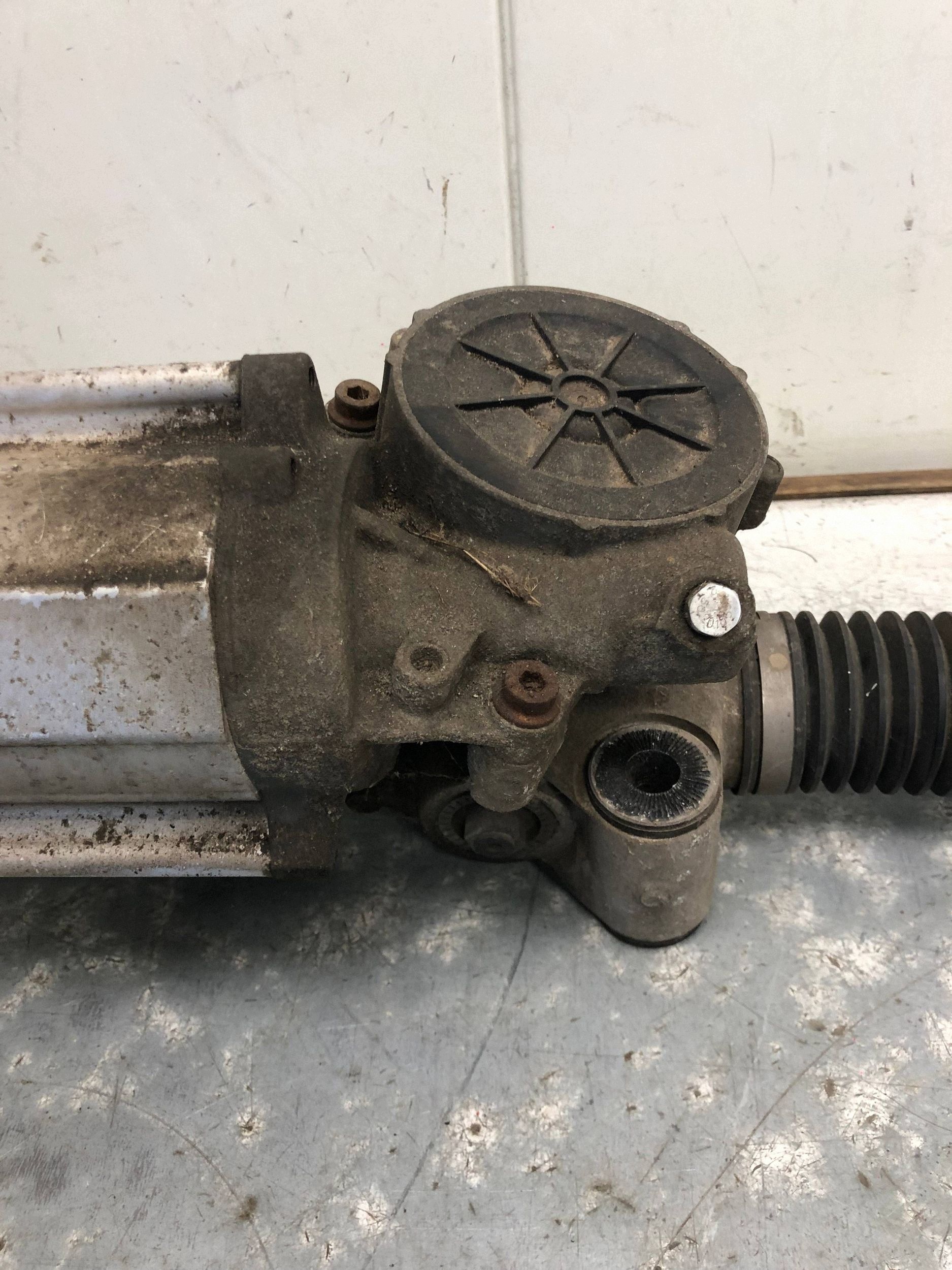 servo control OPEL ASTRA J 13363851 7805177251