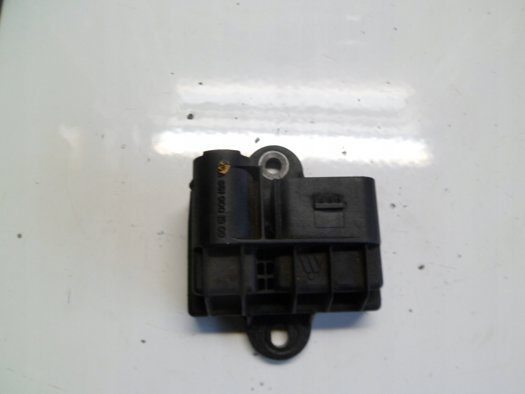 MERCEDES 2.2CDI relay plugs A6519001300
