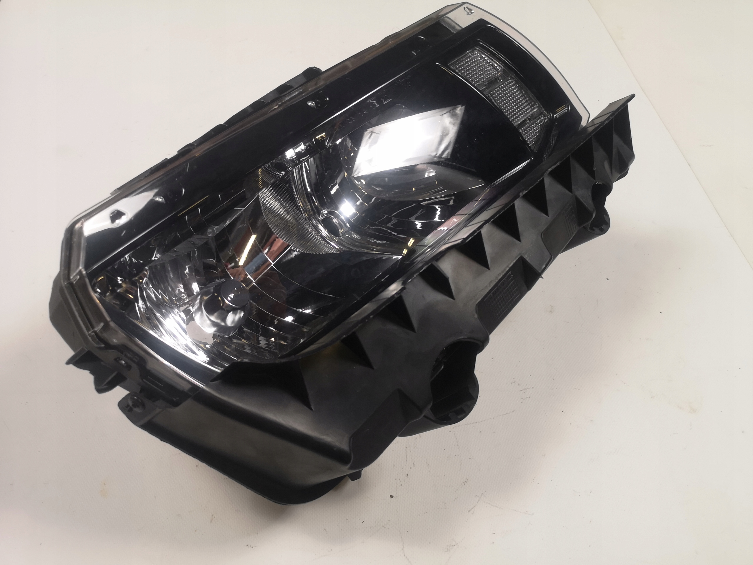 light front right Chevrolet Camaro 2014-2015