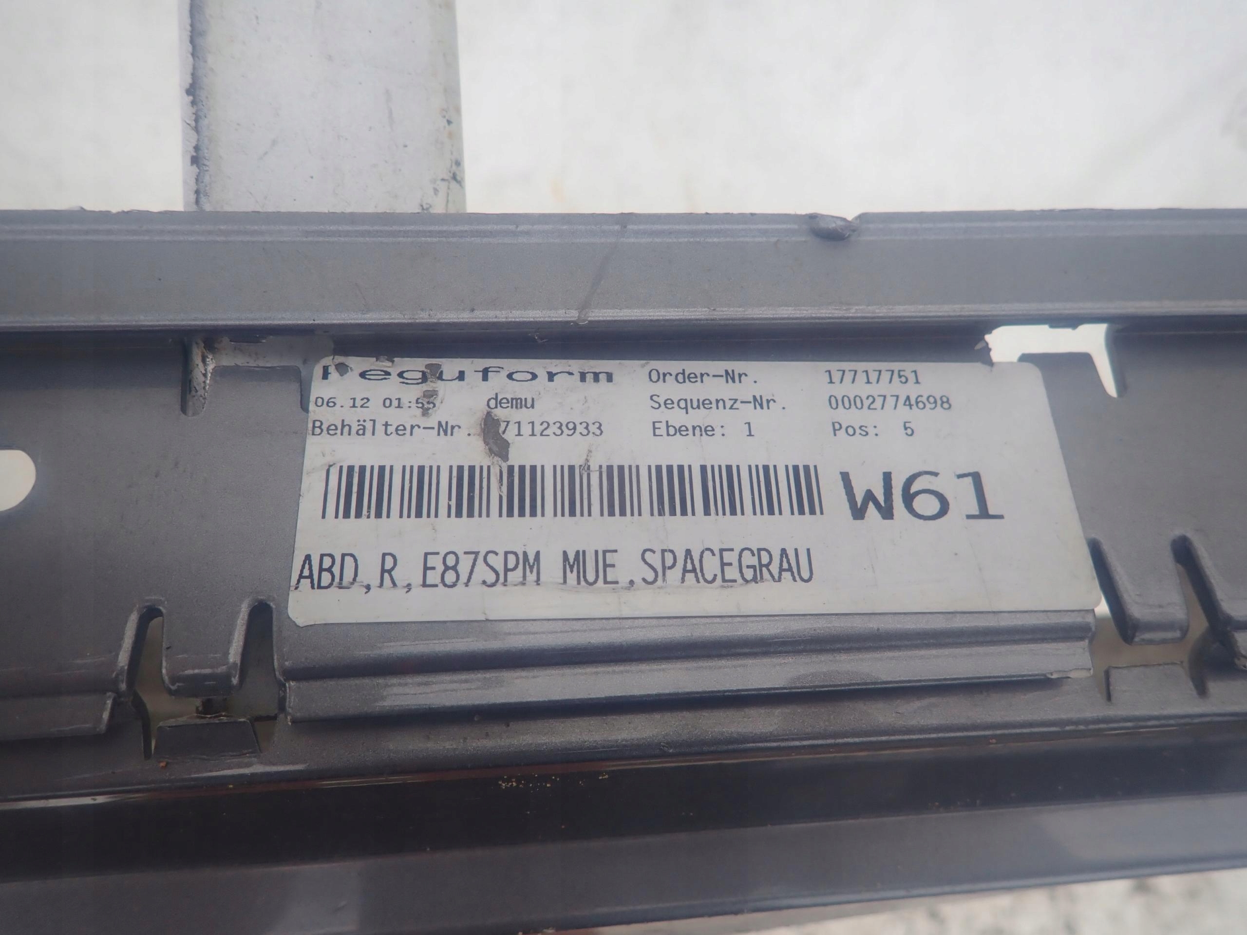 BMW 1 E87 04- m-packet threshold right moulding threshold