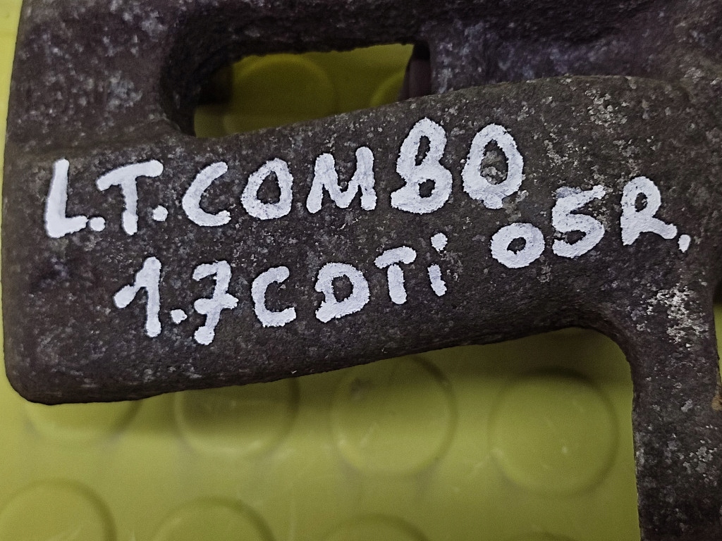 OPEL COMBO C 1.7 CDTI strmeň ľavý zadok