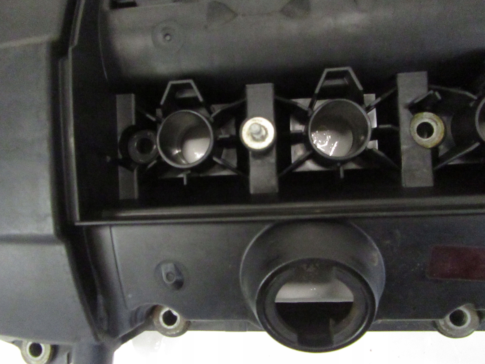 cover of valves BMW E39 E46 E53 E60 E61 E83 E85 Z4 2.0 2.2 2.5 3.0 M54