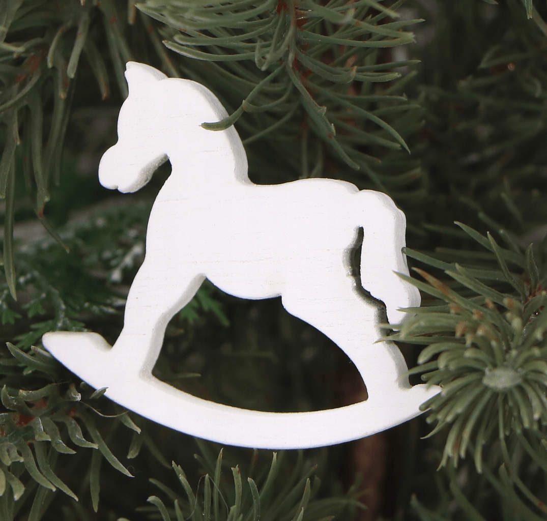 Koniki białe drewniane ozdobne 6szt Marka Emized