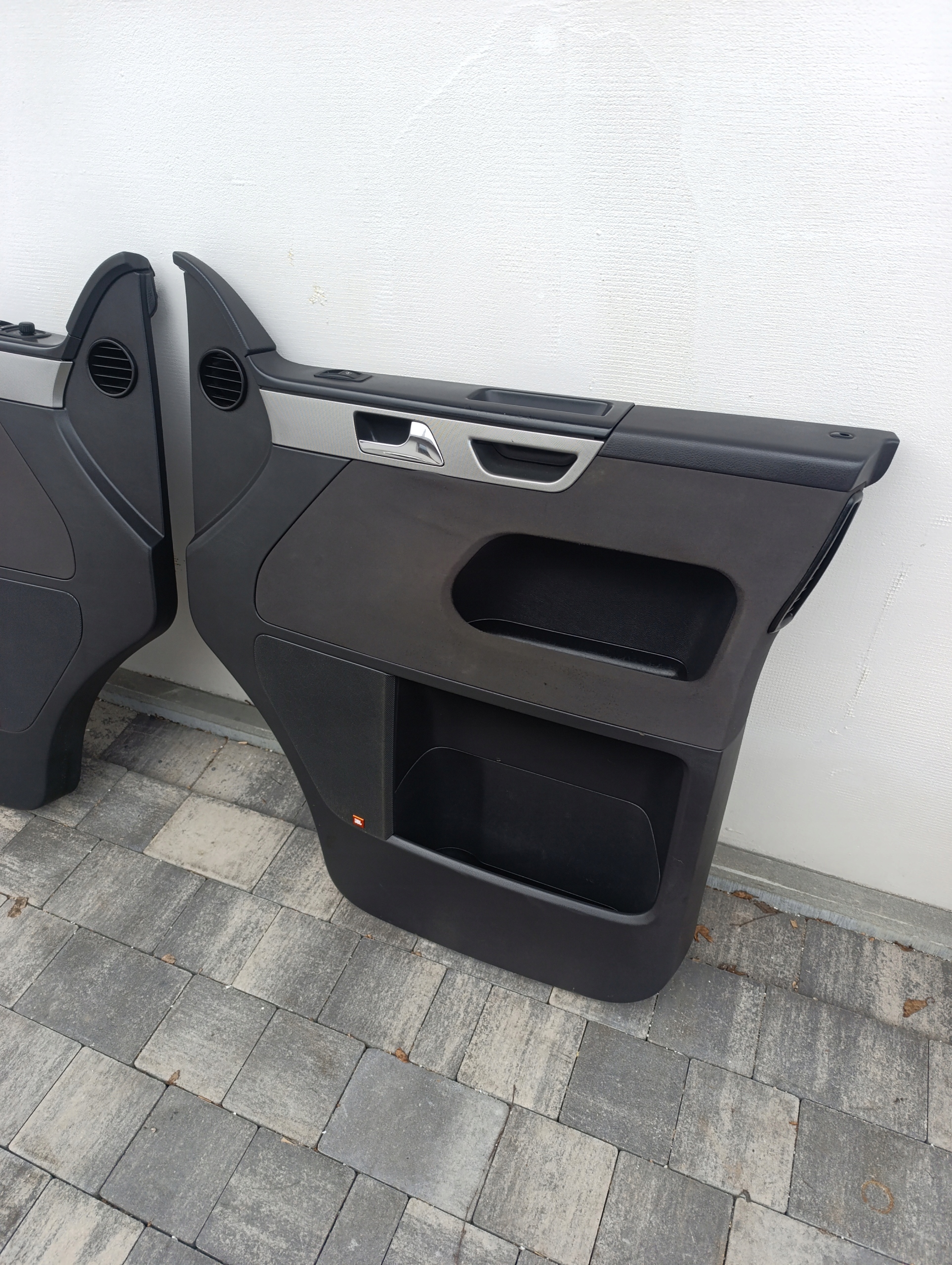 VW T5 MULTIVAN side upholstery door left right KIEROWCA PASAZER