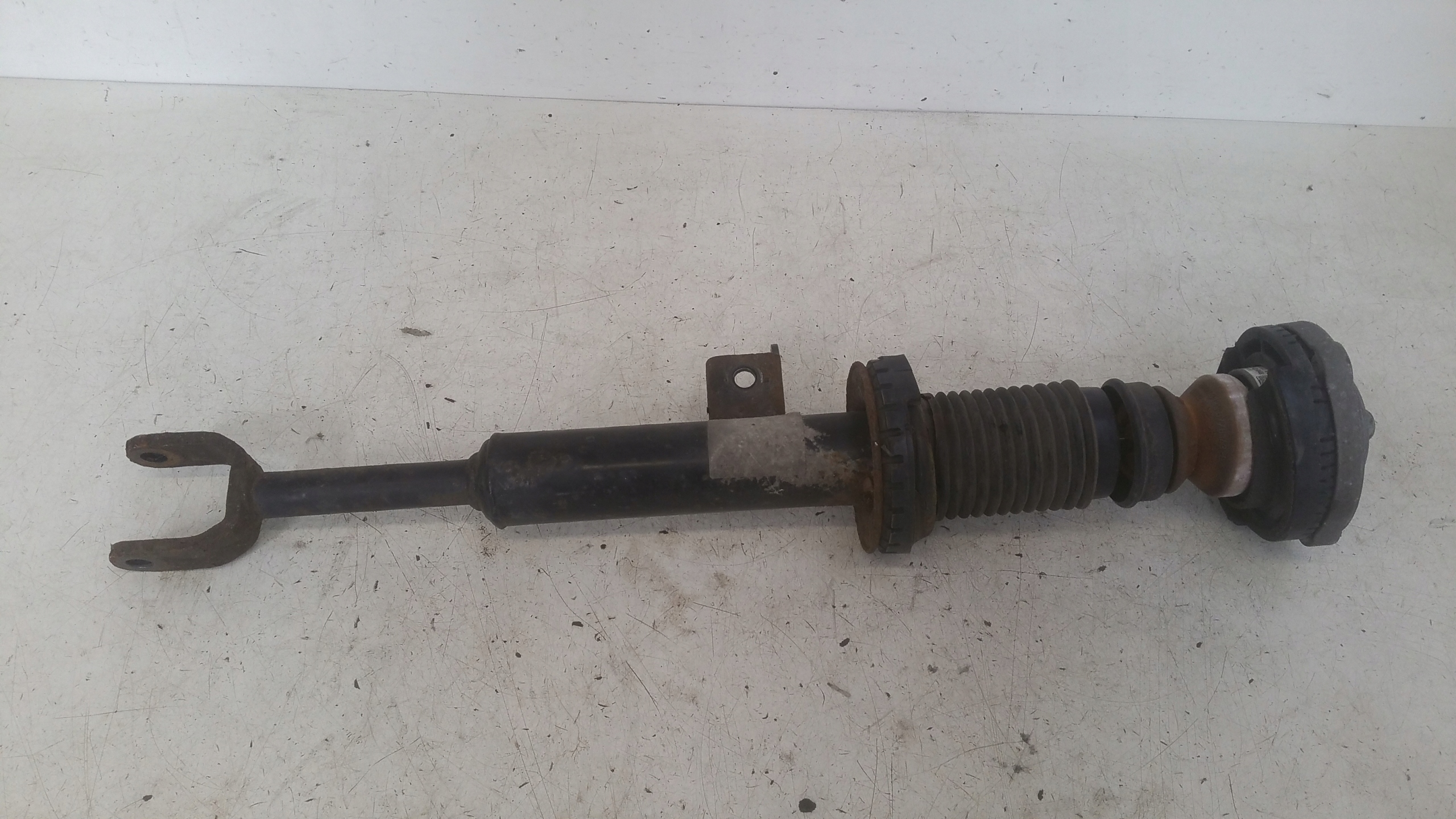 shock absorber right front BMW F10