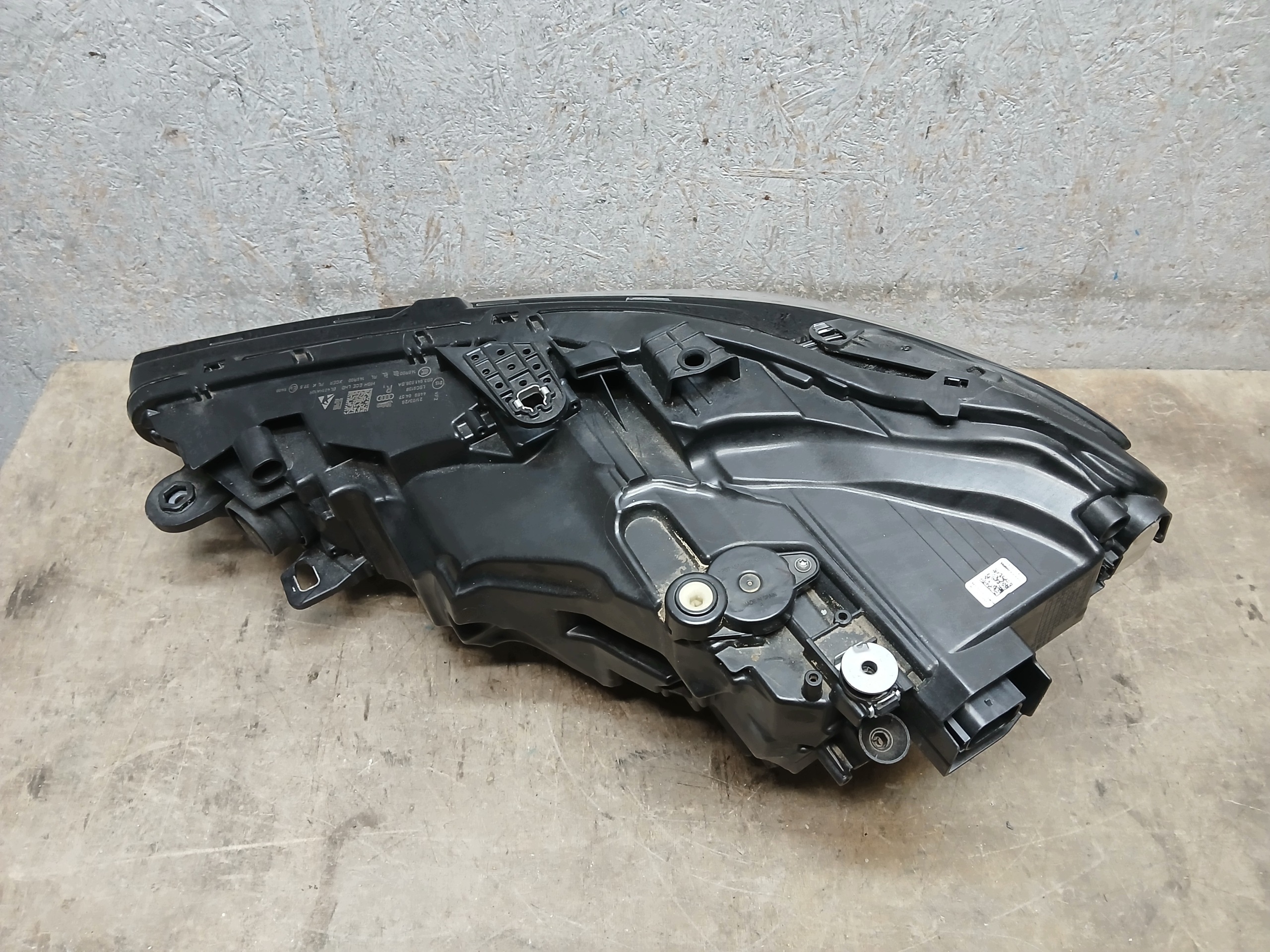 light front right AUDI A5 B10 8B3 FULL LED 8B3941036BA