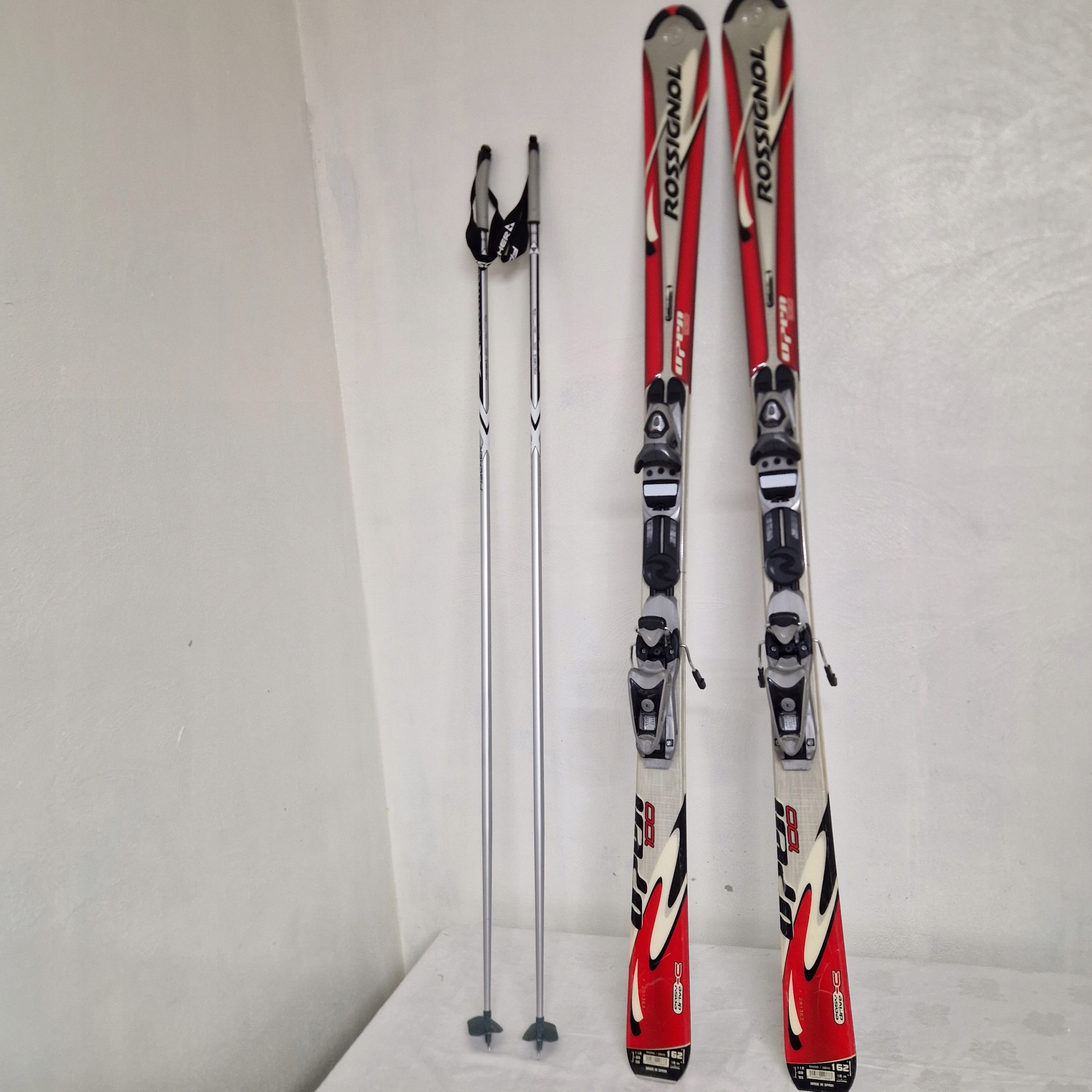 NARTY ZJAZDOWE ROSSIGNOL 162CM