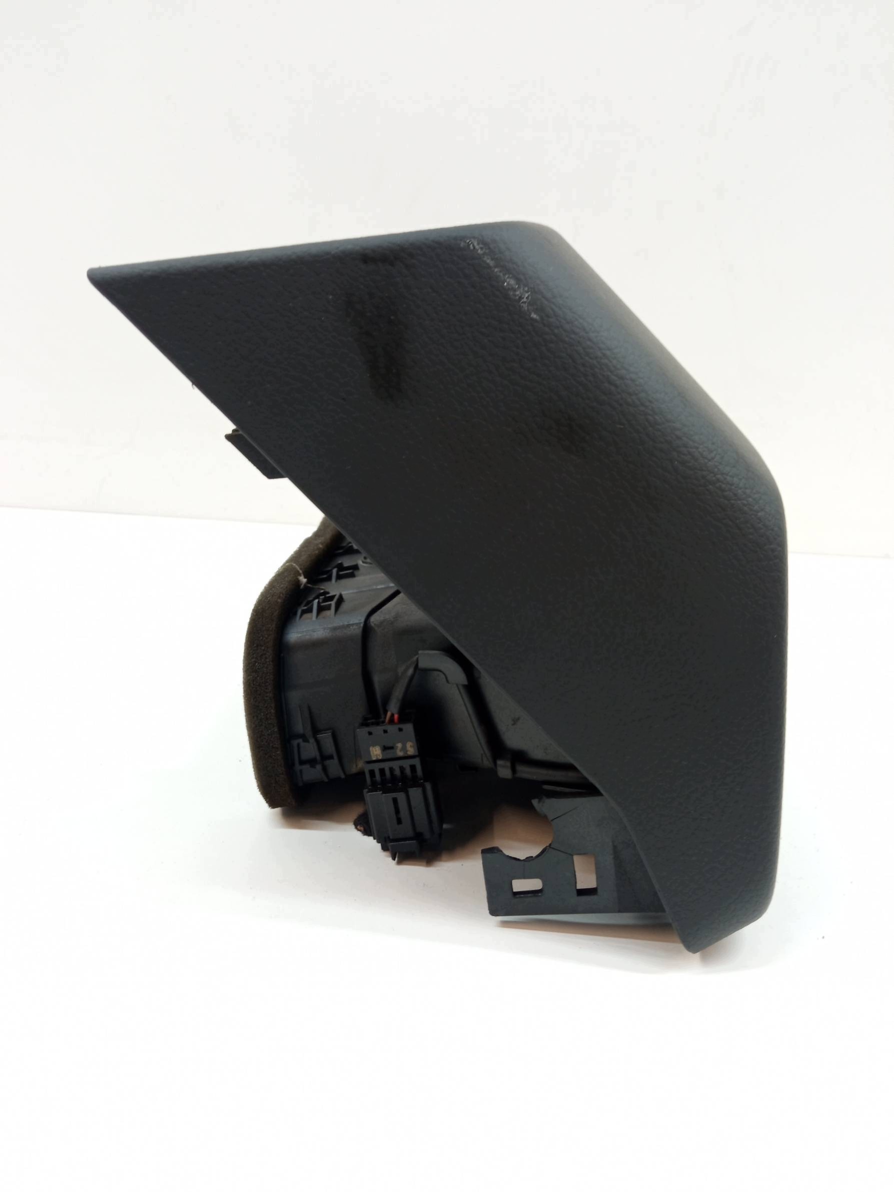 mřížky ventilace záď tunelu 4K0819203D Audi A6 V (2018-) C8