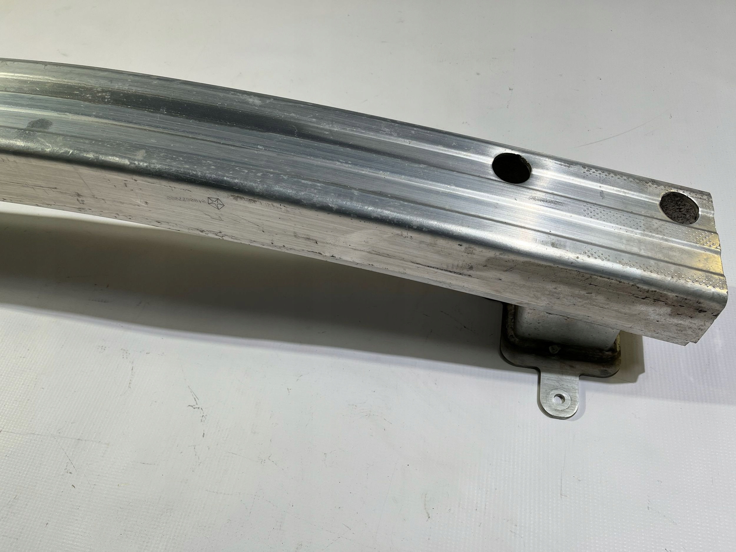Versteifung der Stoßstange hinten träger heck hinten Chrysler Pacifica 2017