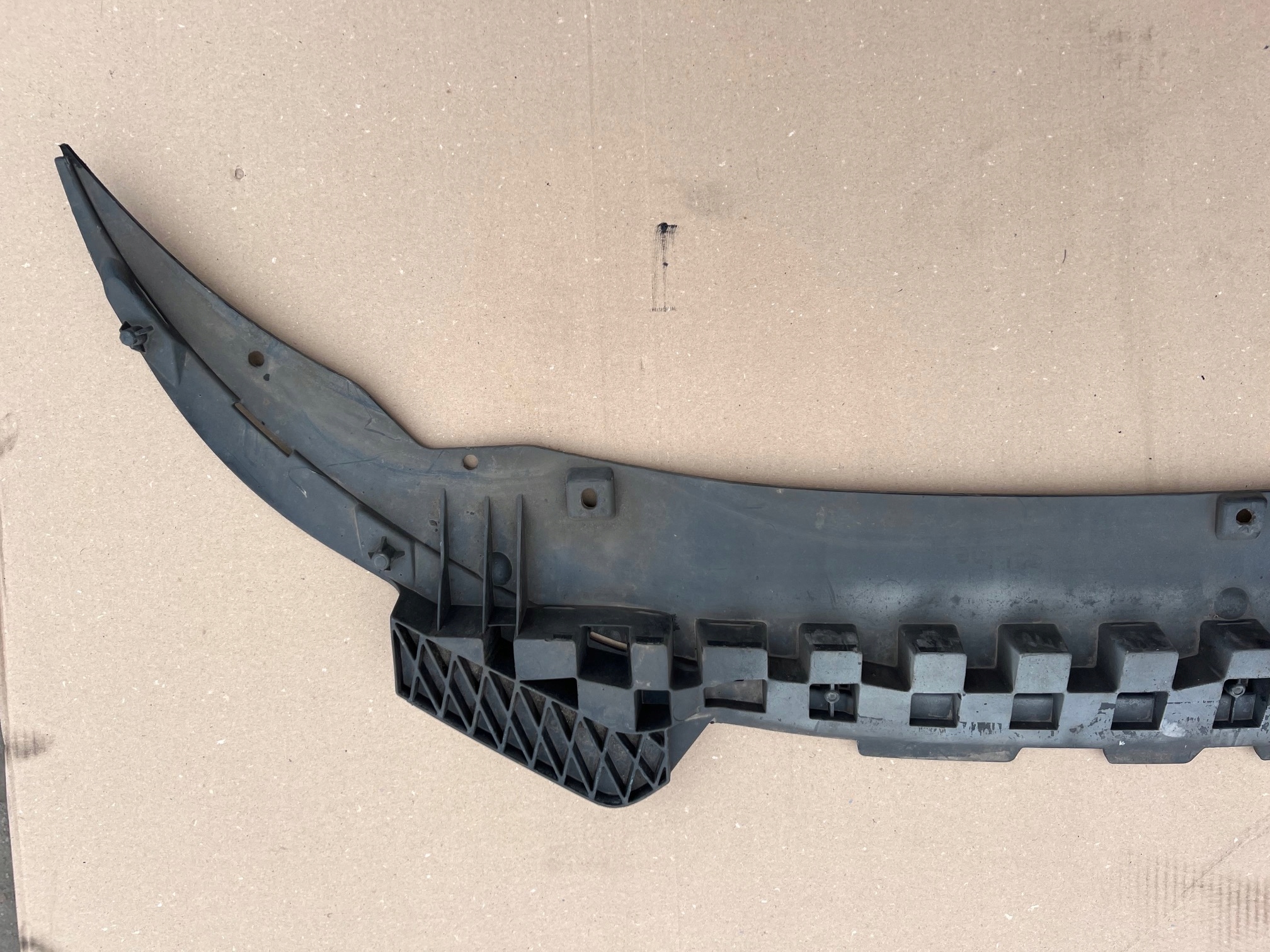 AUDI A3 8P LIFT Blende Abdeckung abdeckung unter Stoßstange SLINE 8P0807233A
