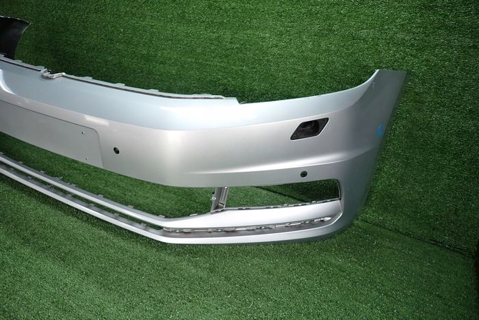 VW TOURAN 15- Frontstoßstange vorne