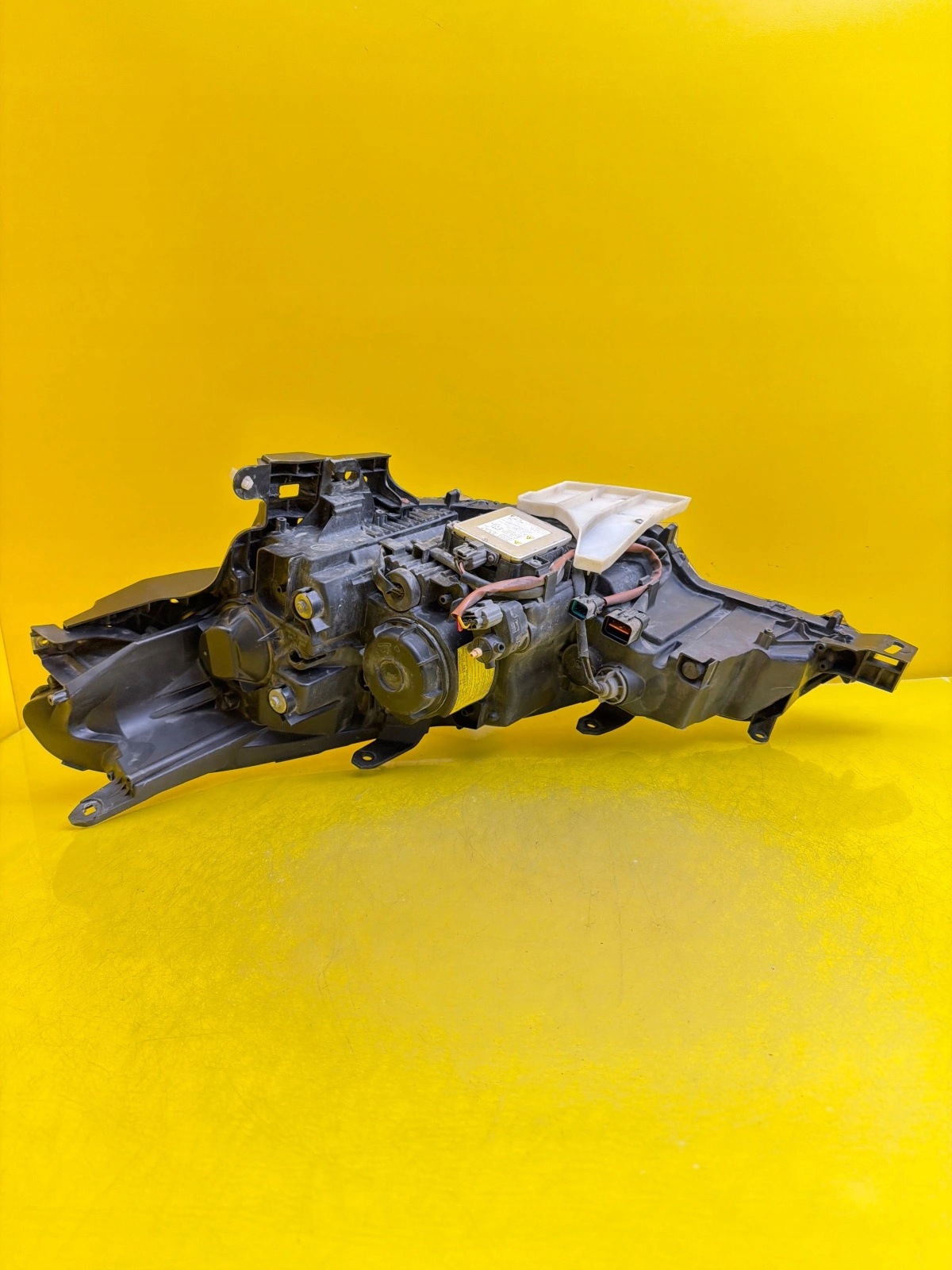 light right front Citroen C-Crosser Xenon 2007-2012