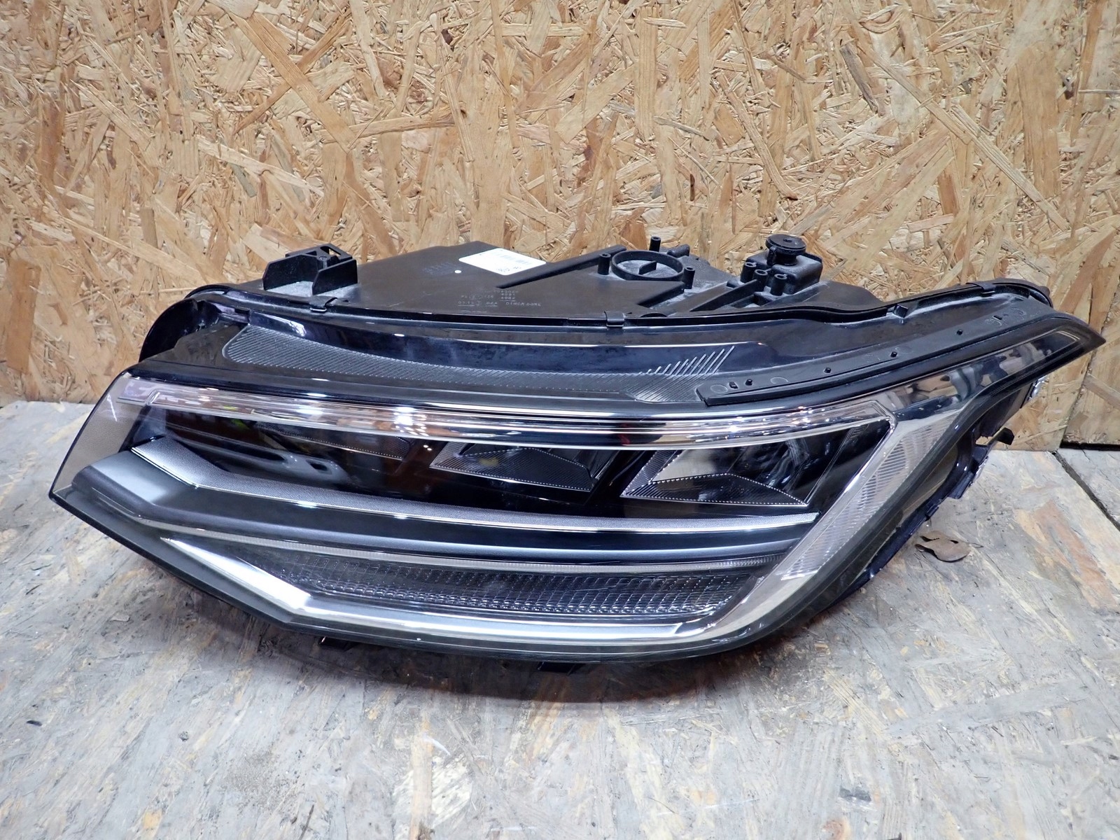 light left REFLEKTOR left FULL LED VW TIGUAN 2 II 5NA AD1 LIFT 2020