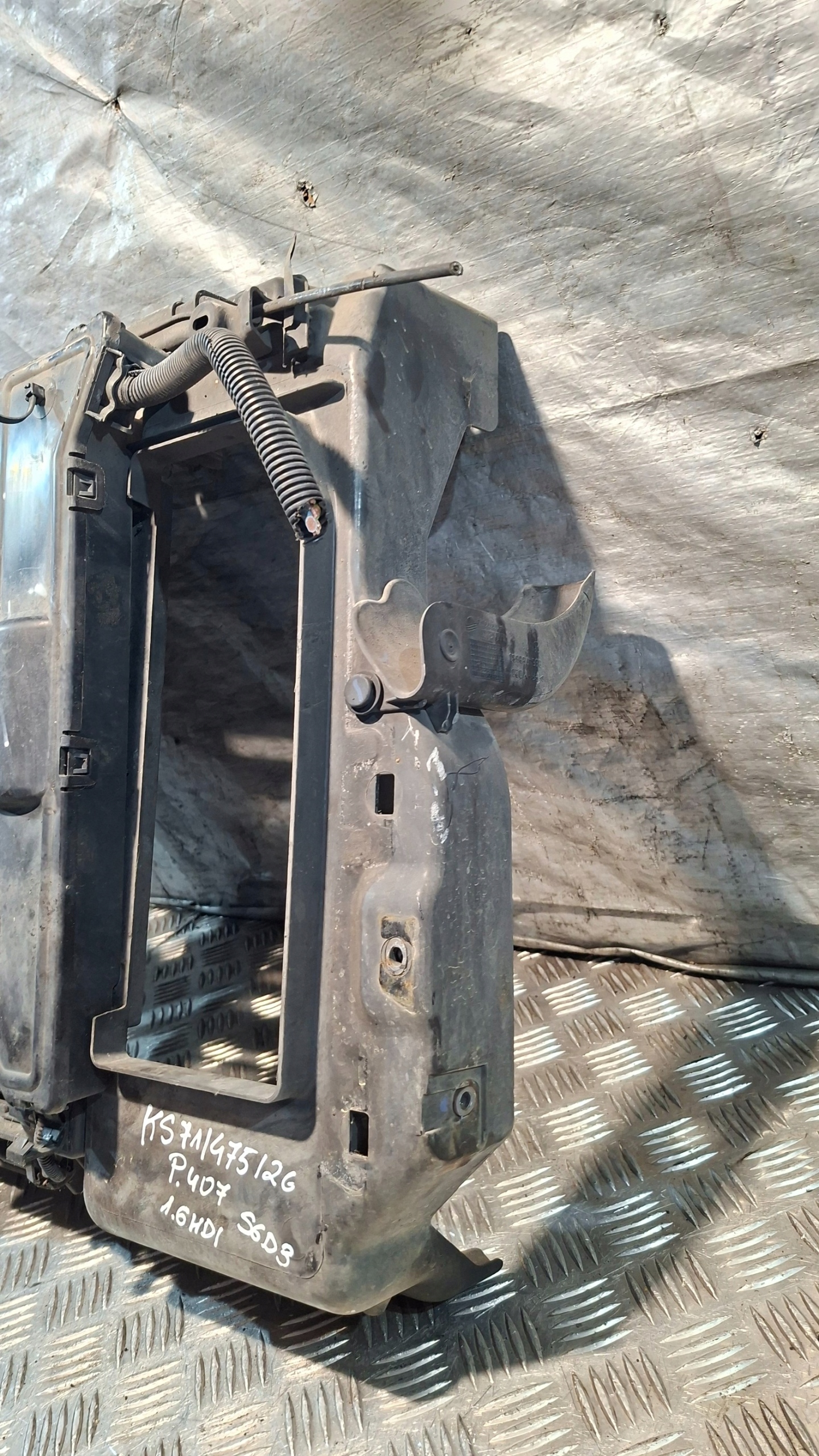 ventilátor chladiče napínací pás PEUGEOT 407 1.6HDI