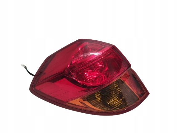 SUBARU LEGACY 4 IV 03- KOMBI LAMPA LEWA TYŁ