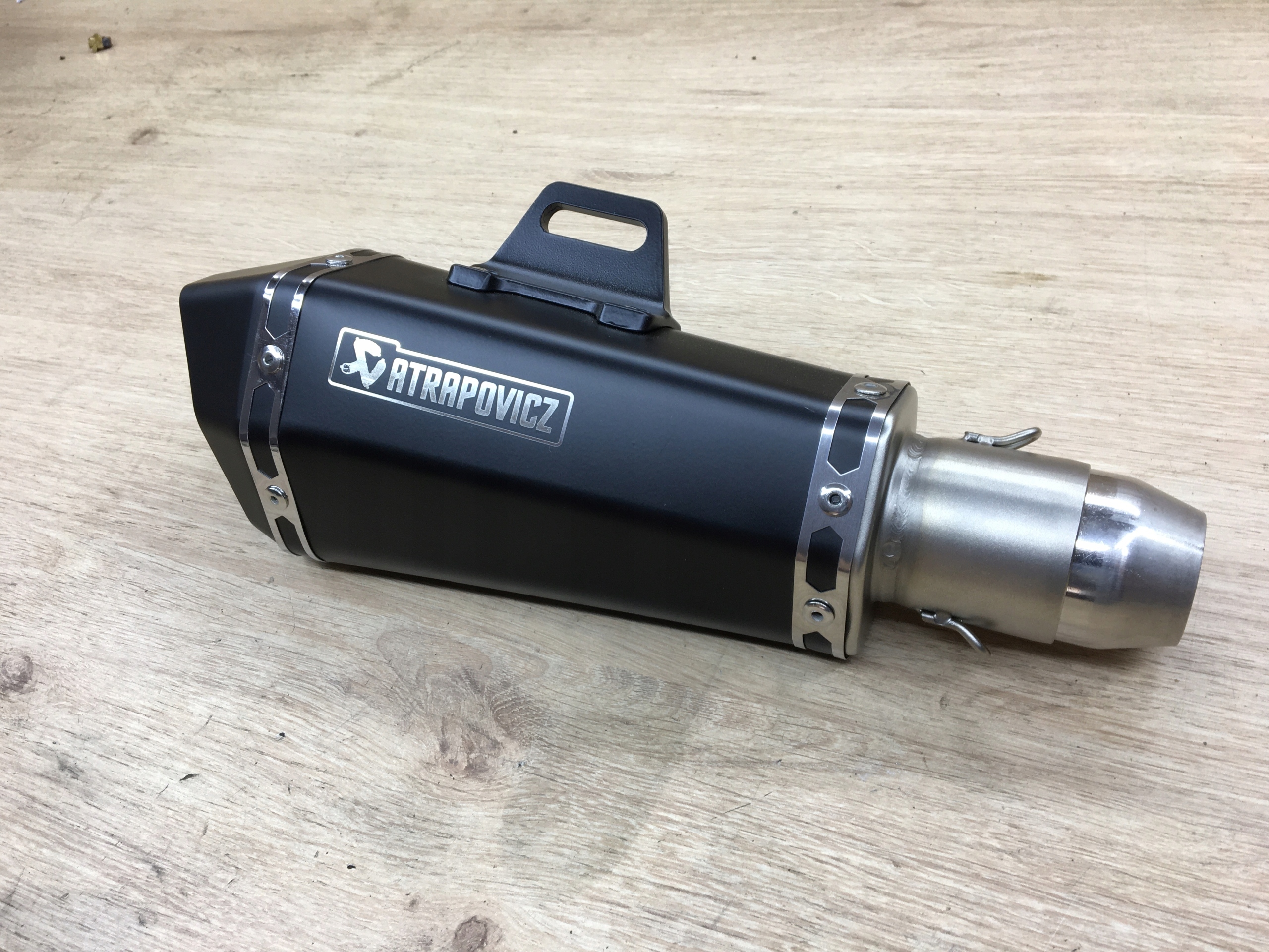 WYDECH TLUMIK KONCOWKA TUNING ATRAPOVIC MAT CZARNY Part number P 169 48 KONCOWKI MOTOCYKLOWE