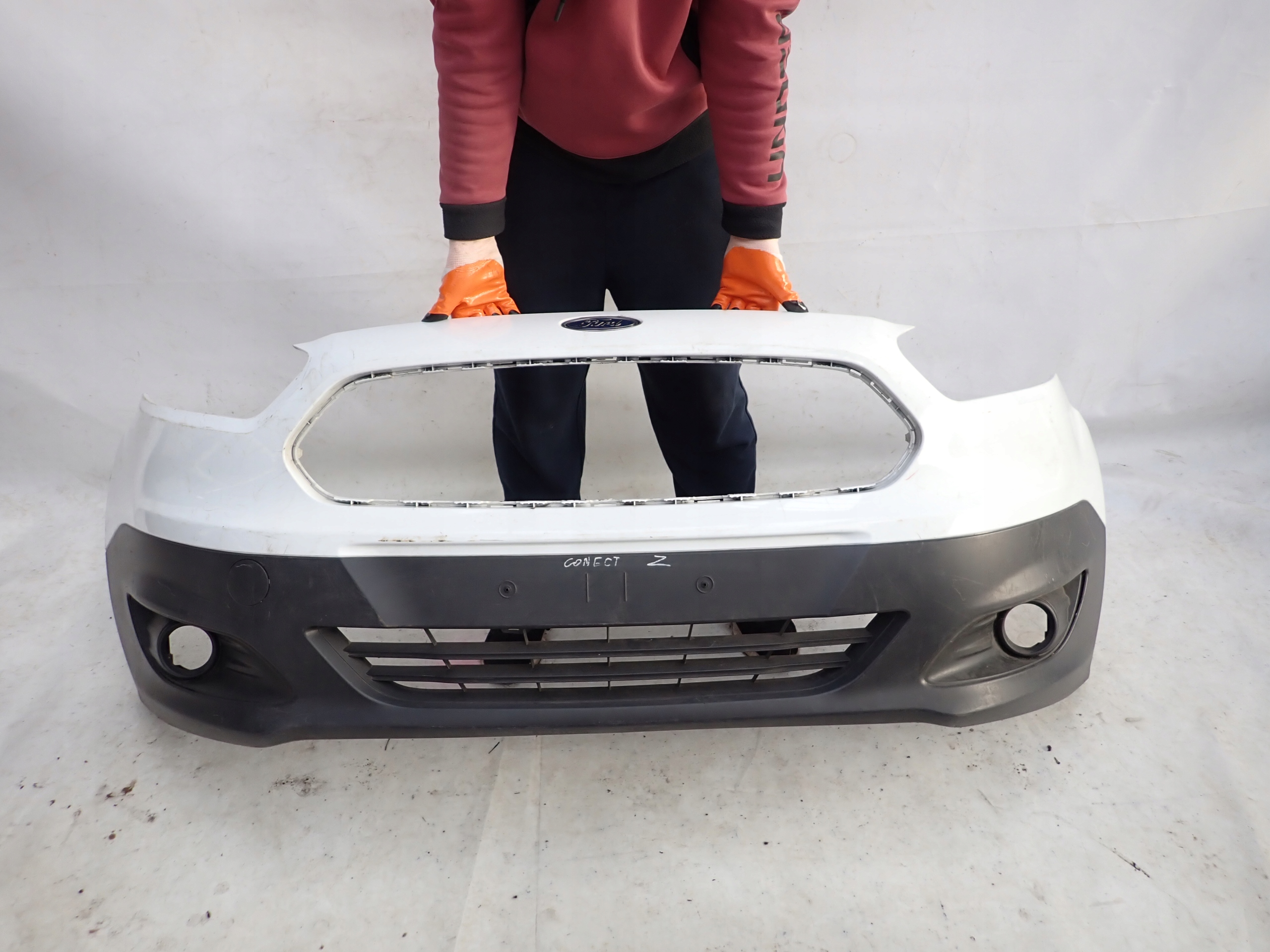 FORD TRANSIT COURIER II MK2 13-> bumper front front