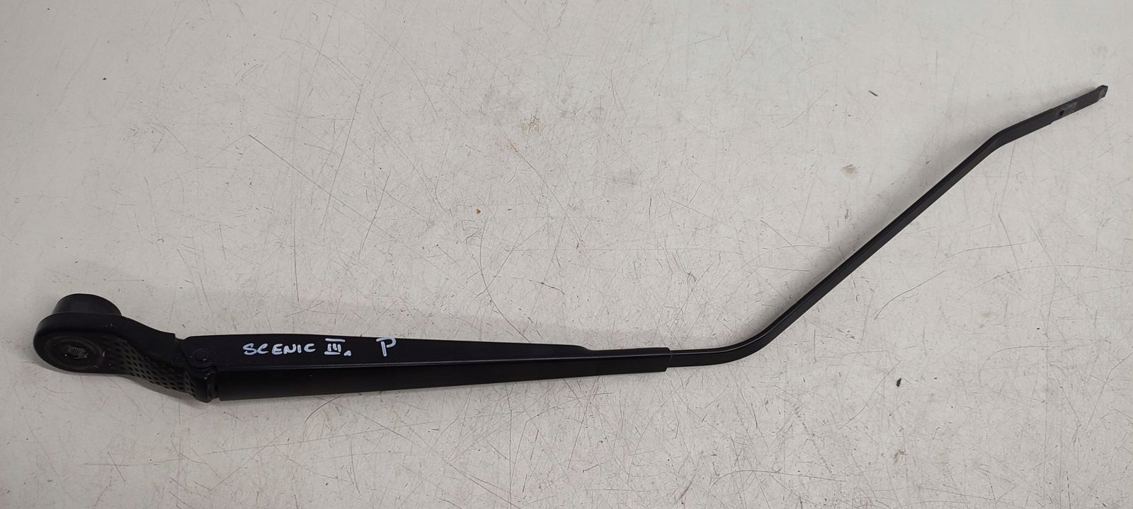 wiper arm right Renault Grand Scenic III 1,5 DCI