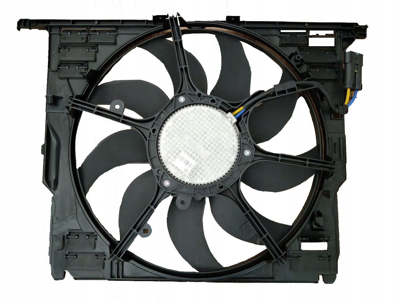 47840 - ЭЛЕКТРОВЕНТИЛЯТОР BMW 530D - 750D NRF
